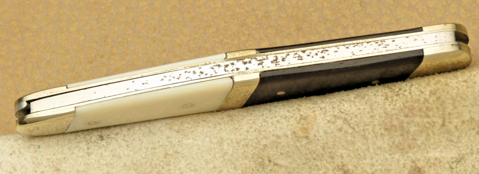 Friedrich Hartkopf Solingen Two Blade Serpentine Penknife Two-Tone Bone Handles
