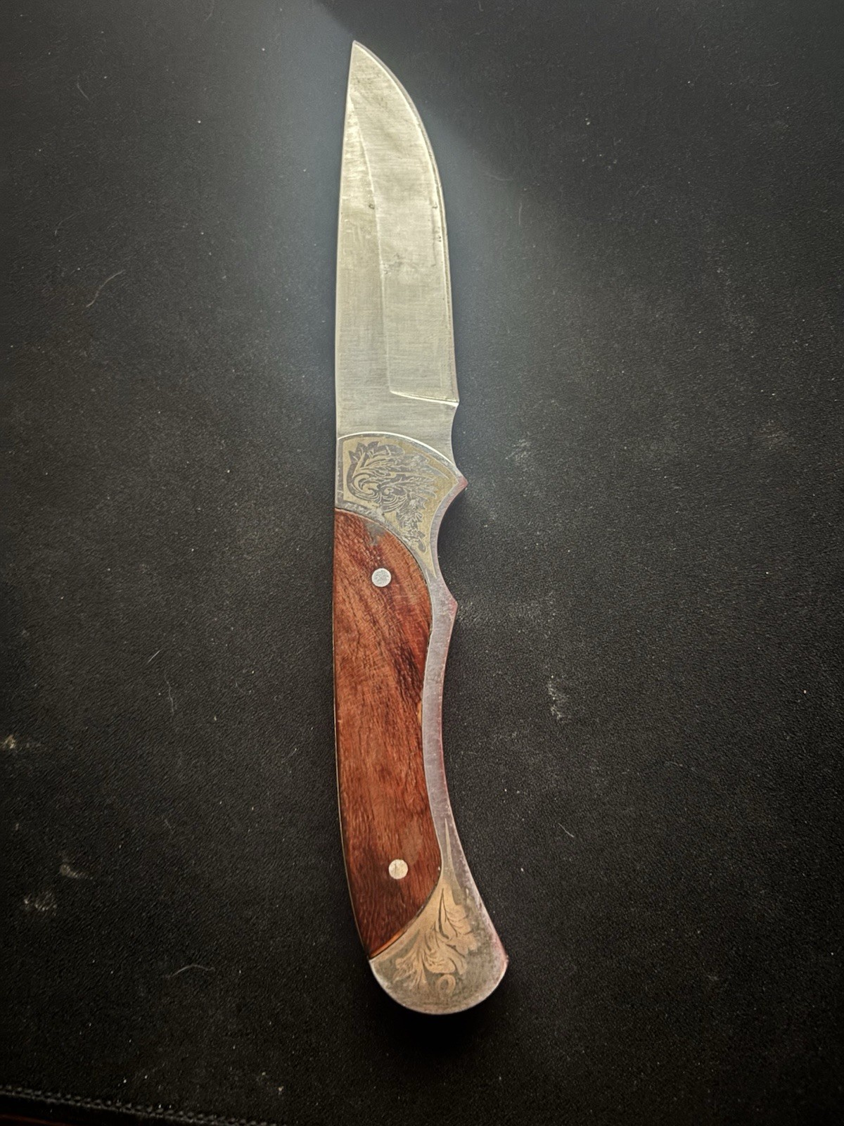 Frost Cutlery 1990 Hunting Fixed Blade Knife 4.1-5in Clip Point Sheath