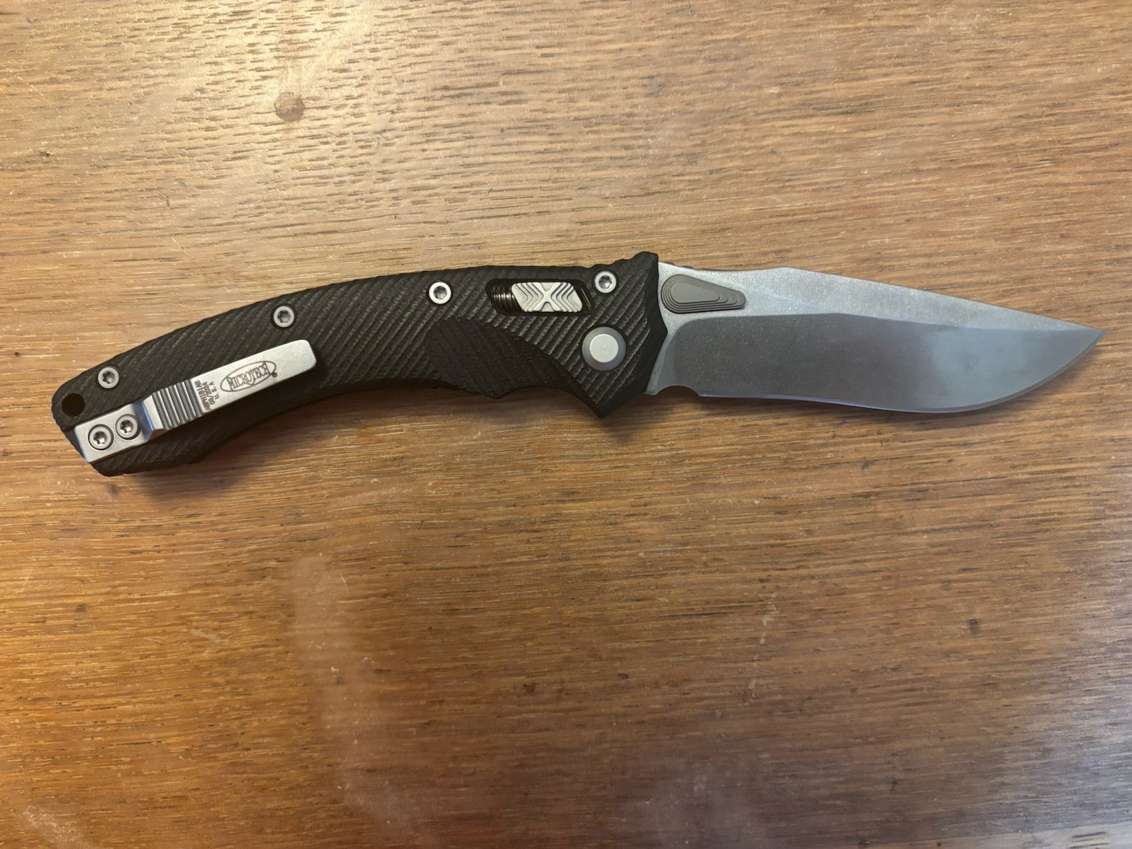Microtech Amphibian RAM-LOK 137RL-10 FLGTBK Fluted G10 Stonewashed M390MK