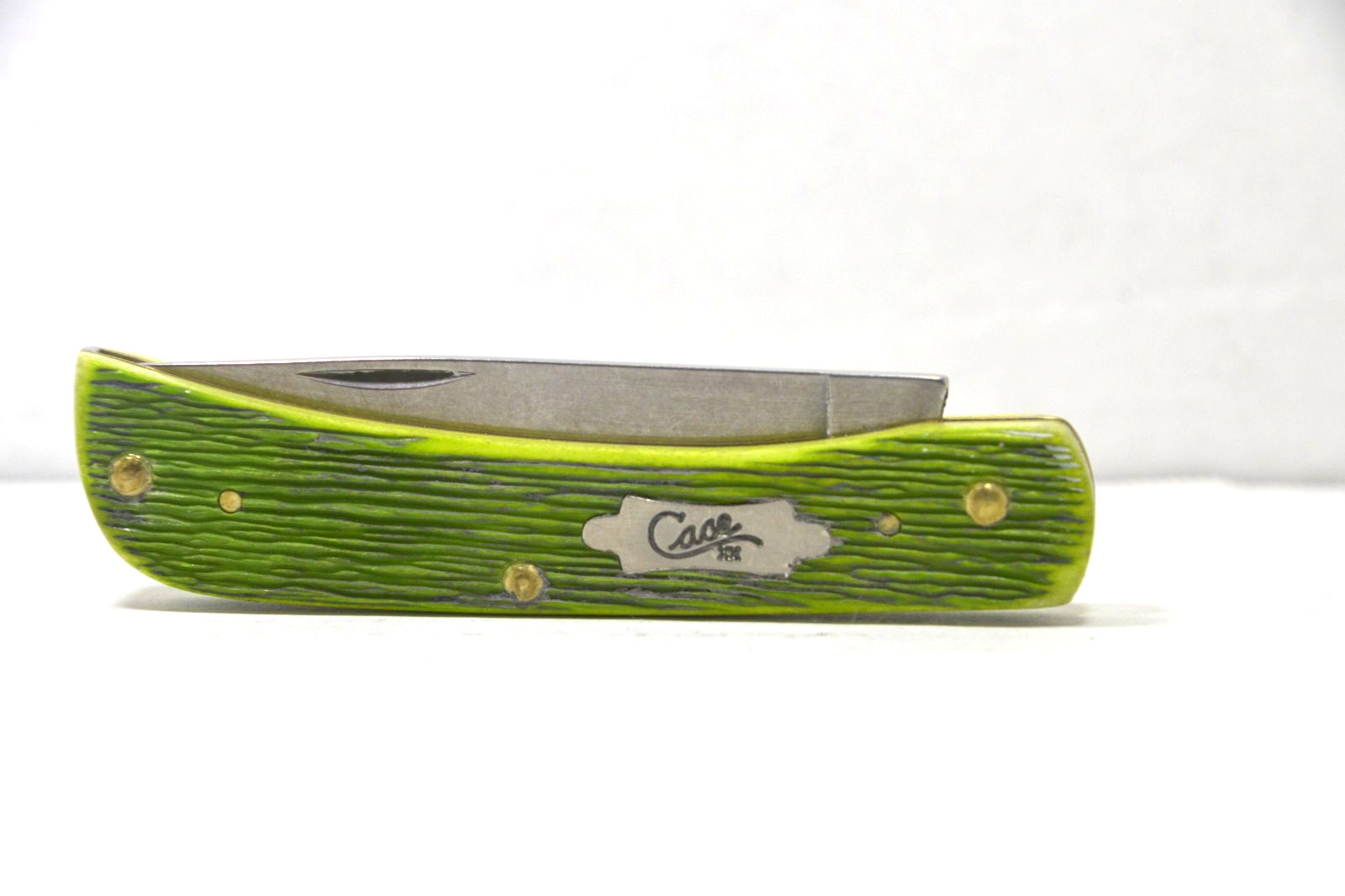 Case XX 2024 Lime Green Barnboard Jig Sod Buster Jr. (6137 SS)