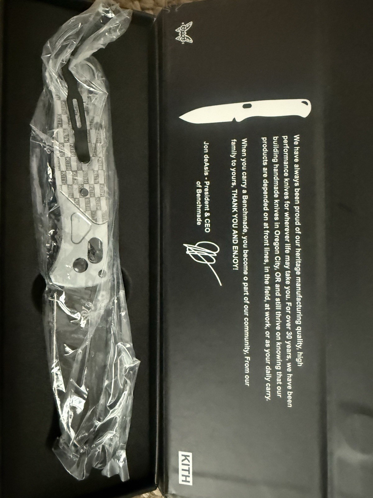 Benchmade KITH 560 Pocketknife Manual Liner Lock Drop Point Plain Silver/Black