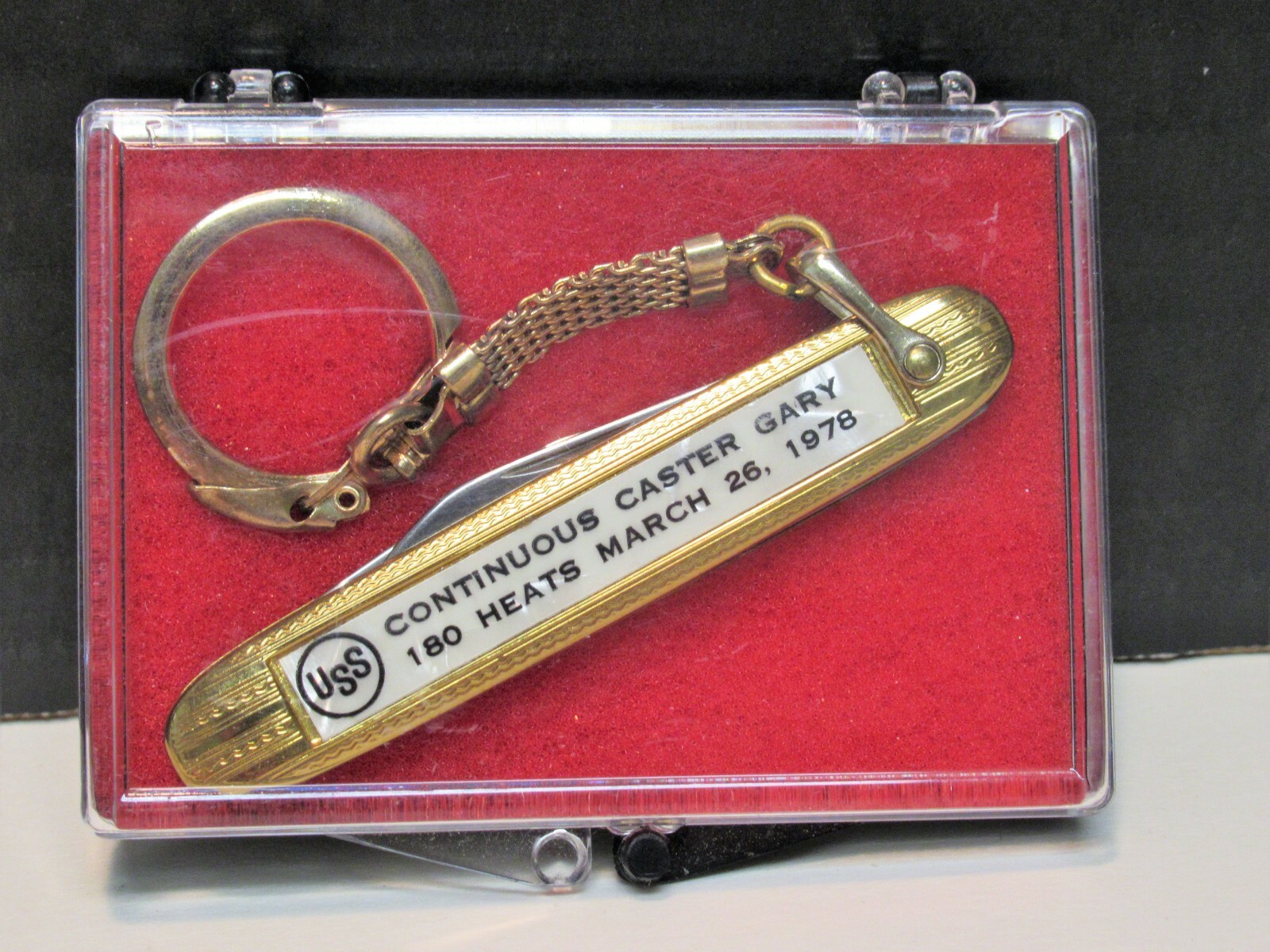 VINTAGE UNITED STATES STEEL KEYCHAIN/POCKET KNIFE GARY INDIANA 1978 AWARD W/CASE