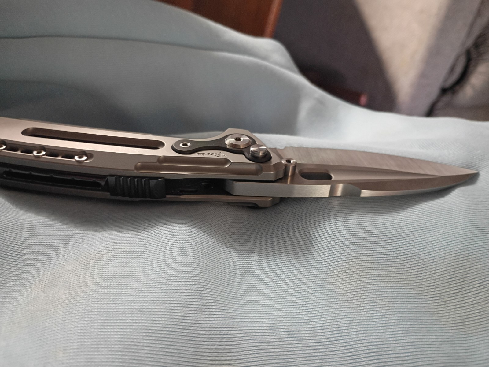 Reate T6000 Titanium Zirconium M390 Bead Blasted Knife Blade Folder Beast