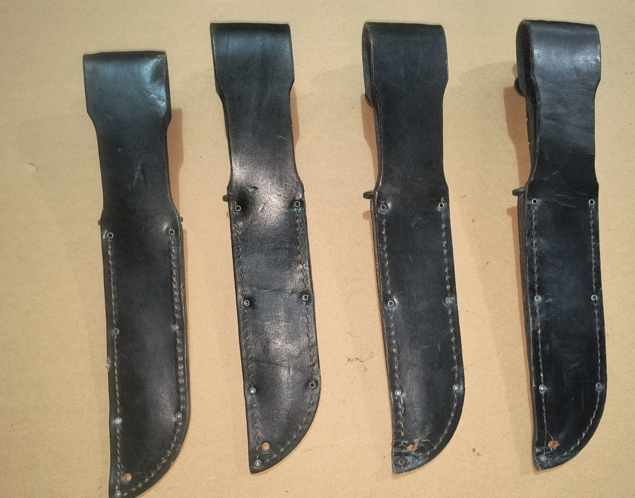 Vintage Knife Genuine USMC #498 + Leather Scabbard Camillus Knife Co USA