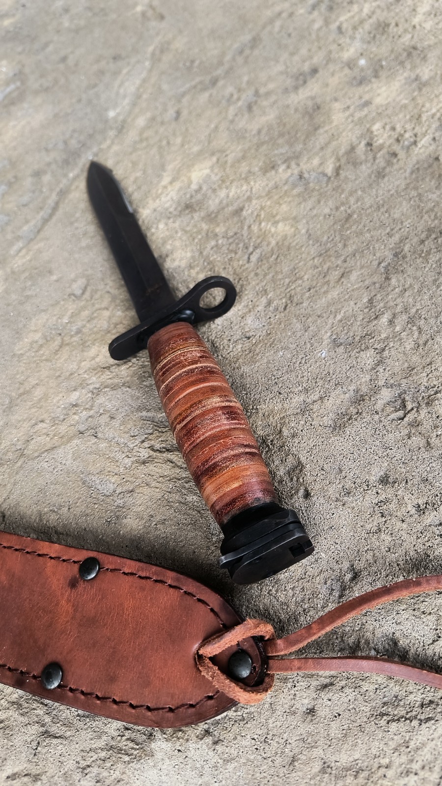WWII M3 Trench Knife Replica Stacked Leather Dagger + M8 Style Sheath NEW