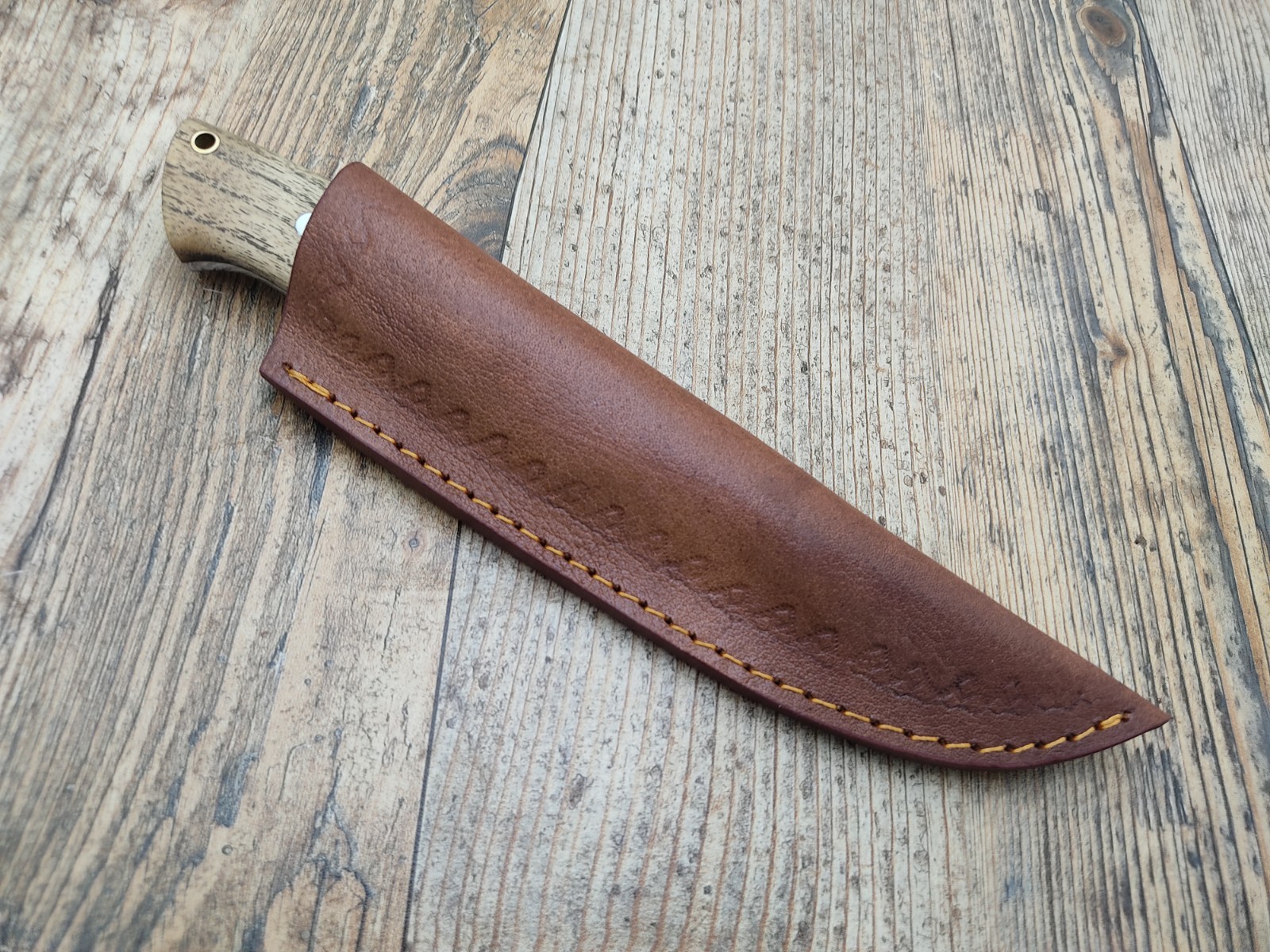 Custom Handmade 1095 High Carbon Steel Fixed Blade Hunting Knife Wood Handle