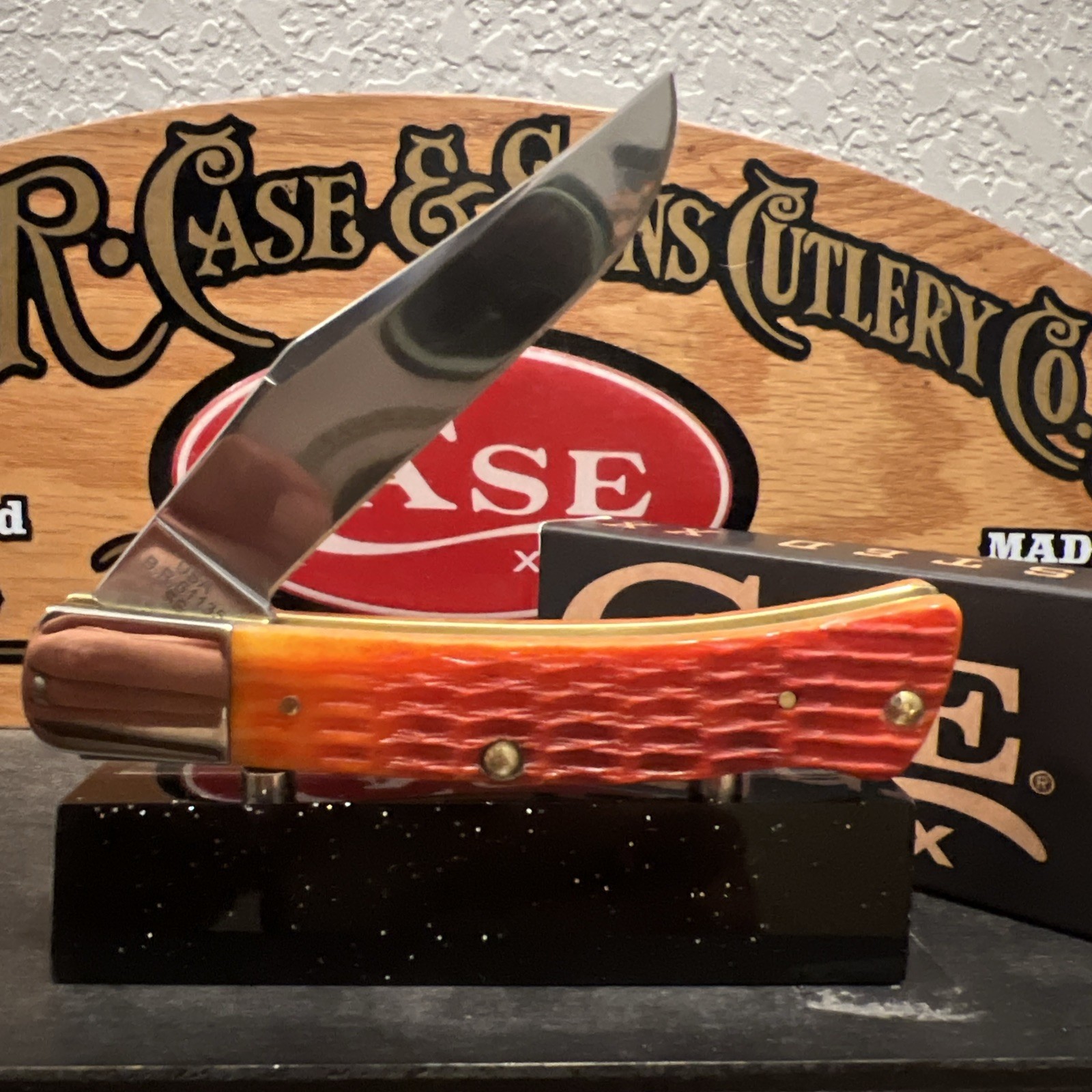 2026 CASE XX TEQUILA SUNRISE BONE CRANDALL JIGGED CASE AXE HANDLE BR61135 SS NIB