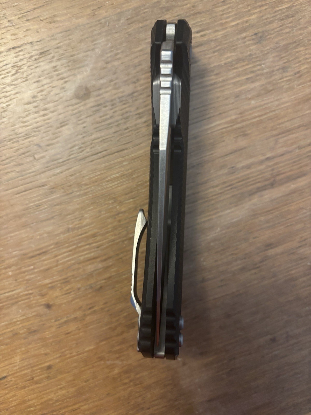 Microtech Amphibian RAM-LOK 137RL-10 FLGTBK Fluted G10 Stonewashed M390MK