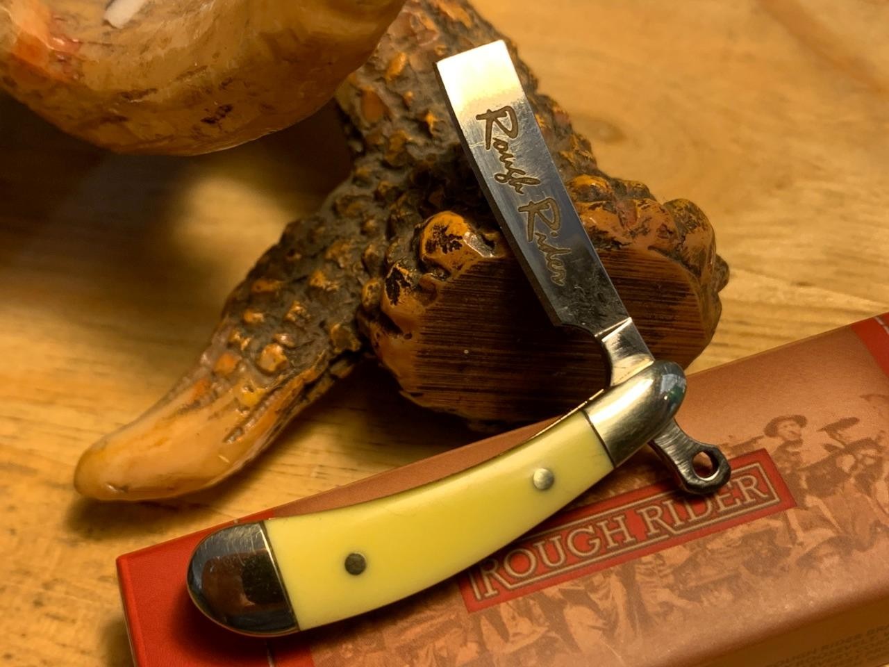 Rough Rider 2″ Tiny Razor Yellow Synthetic Pocket Knife with Lanyard Loop RR1362