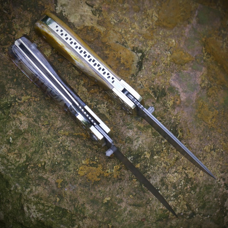 Nature Yellow Bone Handle Hand Custom Made Damascus Steel Blade Pocket Knife