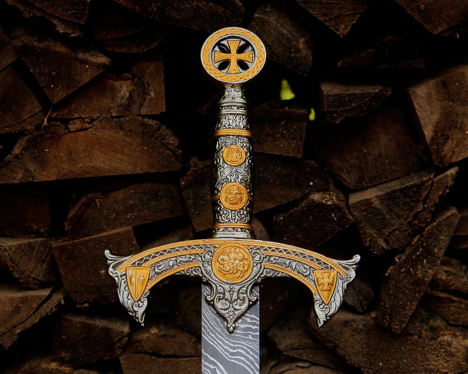 Crusader Damascus Steel Longsword Sword Medieval Knight Collector Sword & Pouch