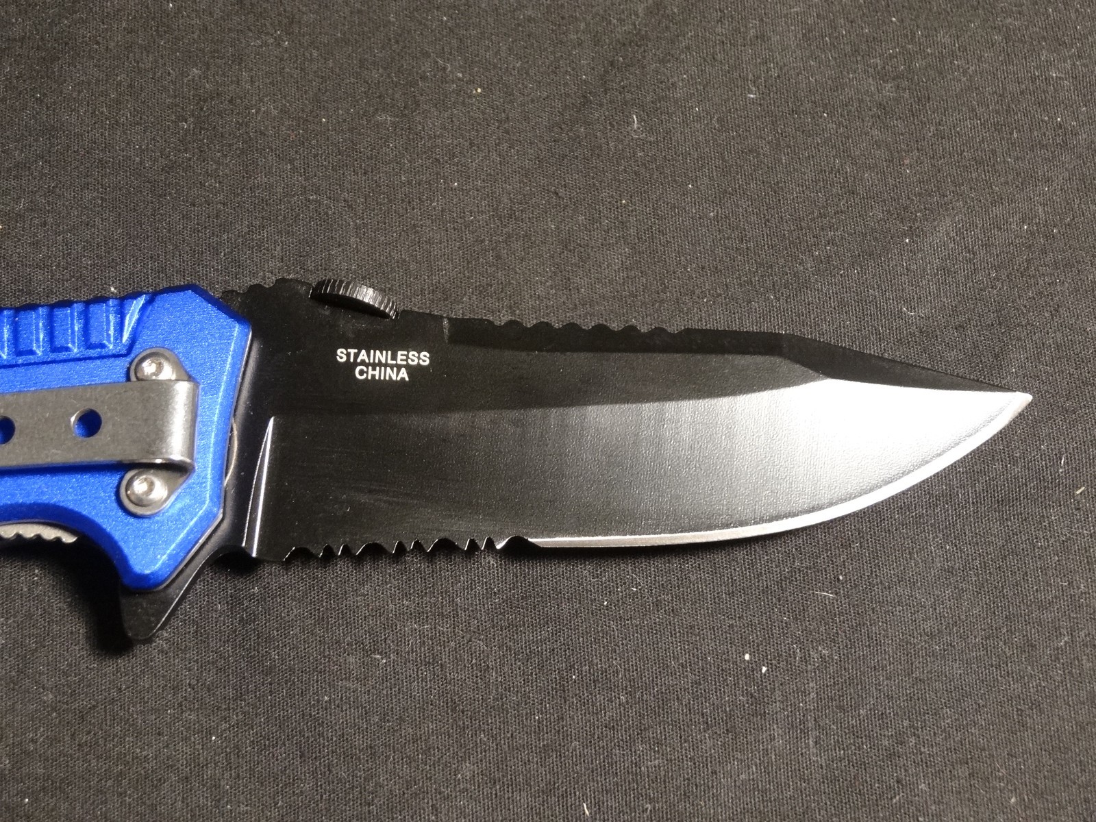 United States Navy Seal YC-501N Tactical Folding Knife With Dog Tag
