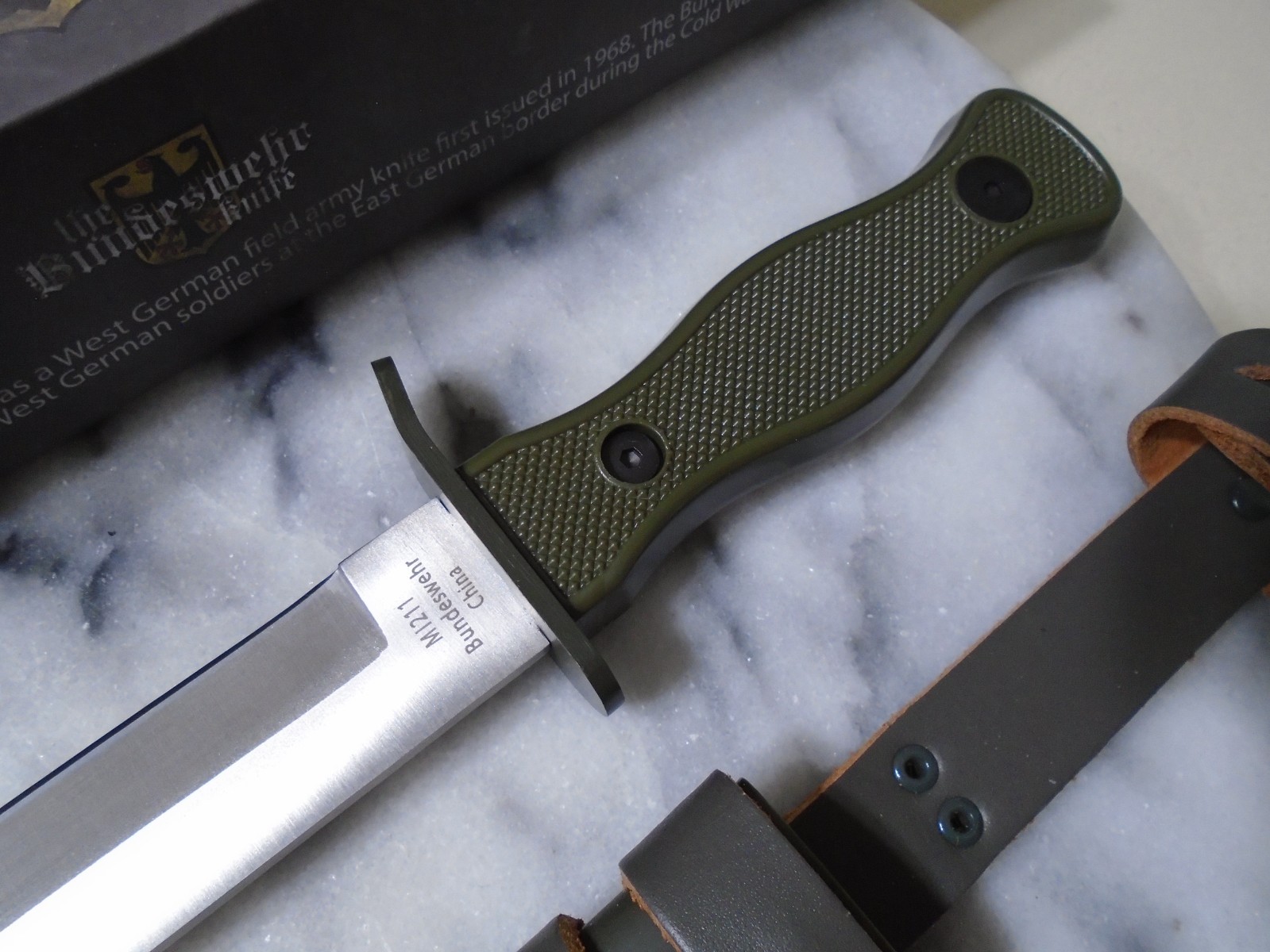 Bundeswehr German Army Fixed Blade Knife MI211 Spearpoint OD Green 10.30″ OA New