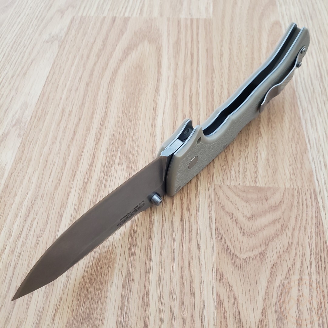 Cold Steel 4 Max Scout Folding Knife 4″ AUS-10A Steel Blade Tan Griv-Ex Handle