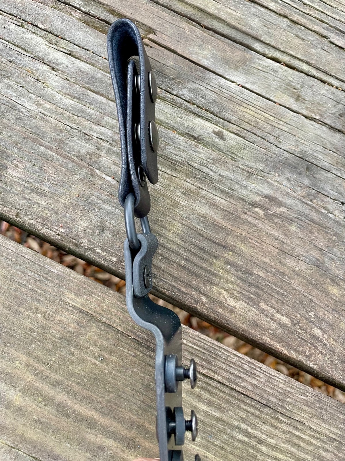 Universal Dangler (no knife or sheath included)