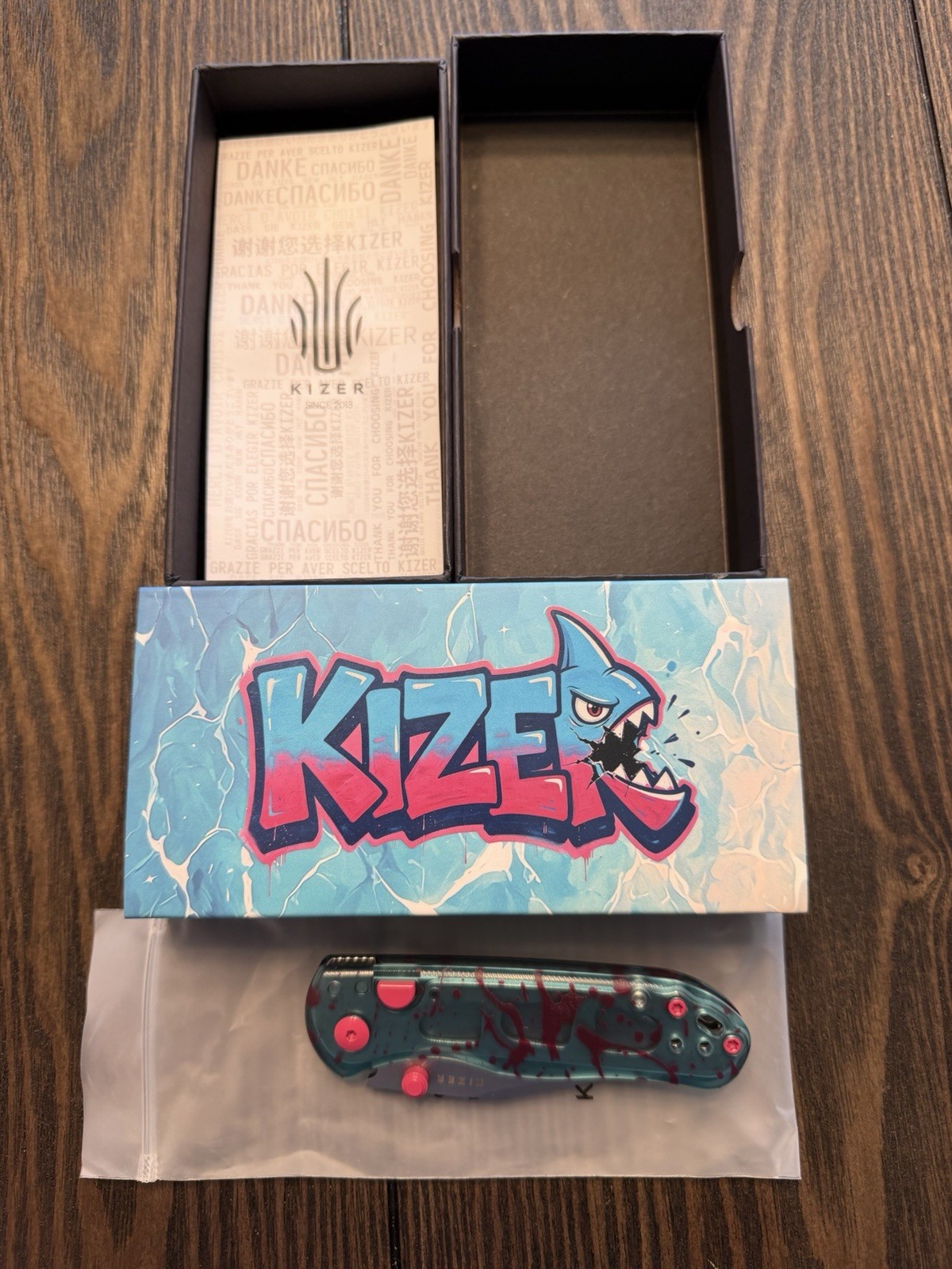 Kizer Drop Bear 2 Zombie Shark 73/150 Dirtbag/Dbest Exclusive