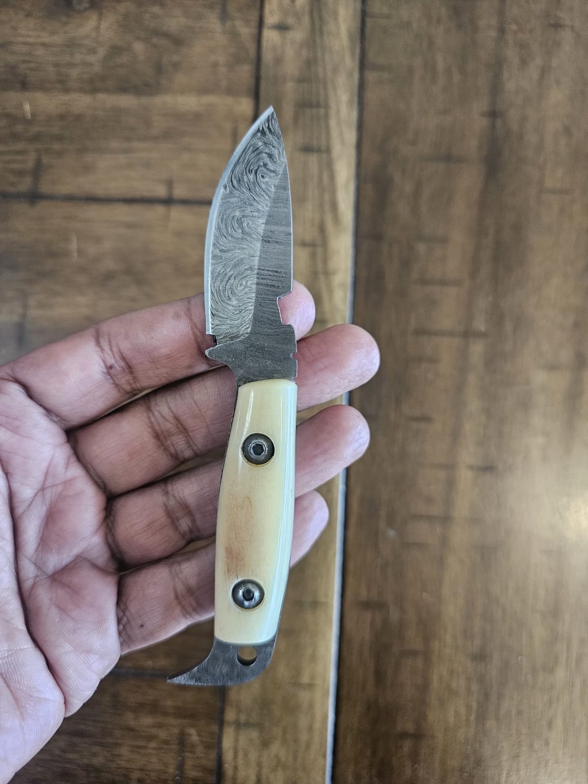 5.5″CUSTOM HANDMADE DAMASCUS BONE HANDLE KNIFE W/MOSAIC PIN & SHEATH 69/03