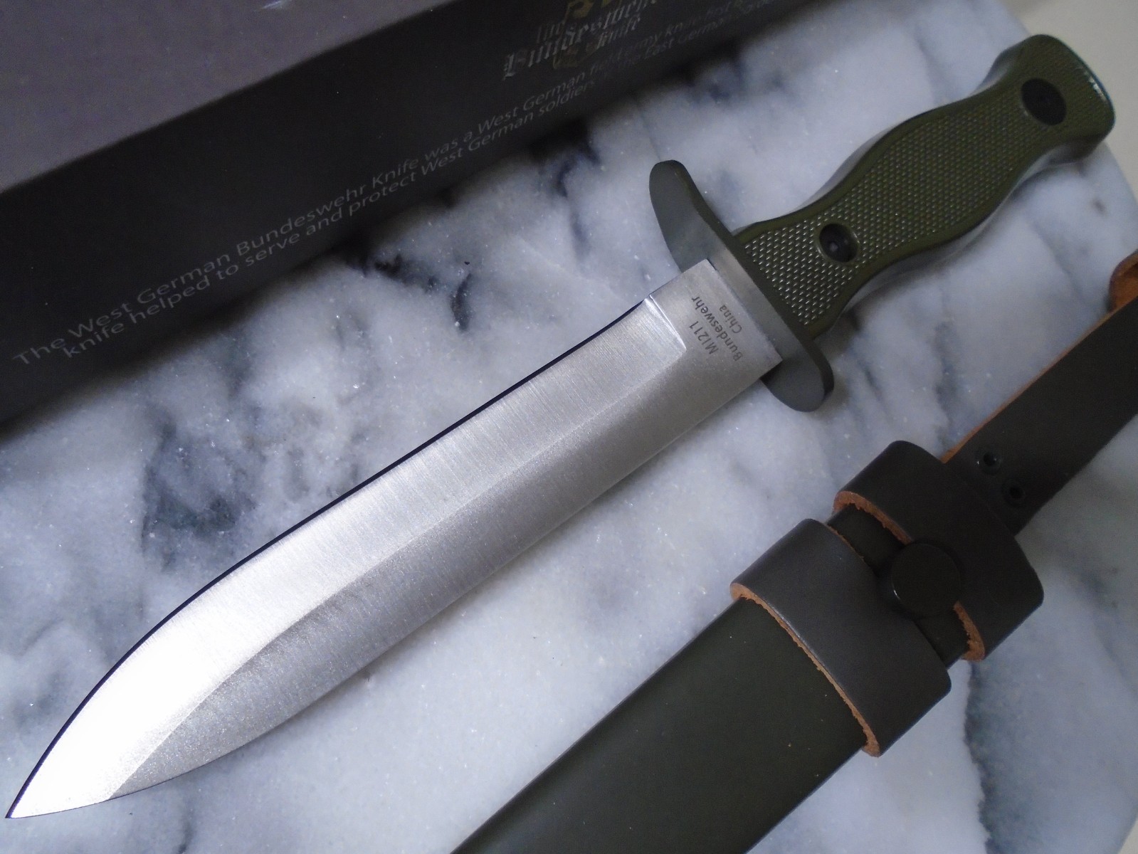 Bundeswehr German Army Fixed Blade Knife MI211 Spearpoint OD Green 10.30″ OA New