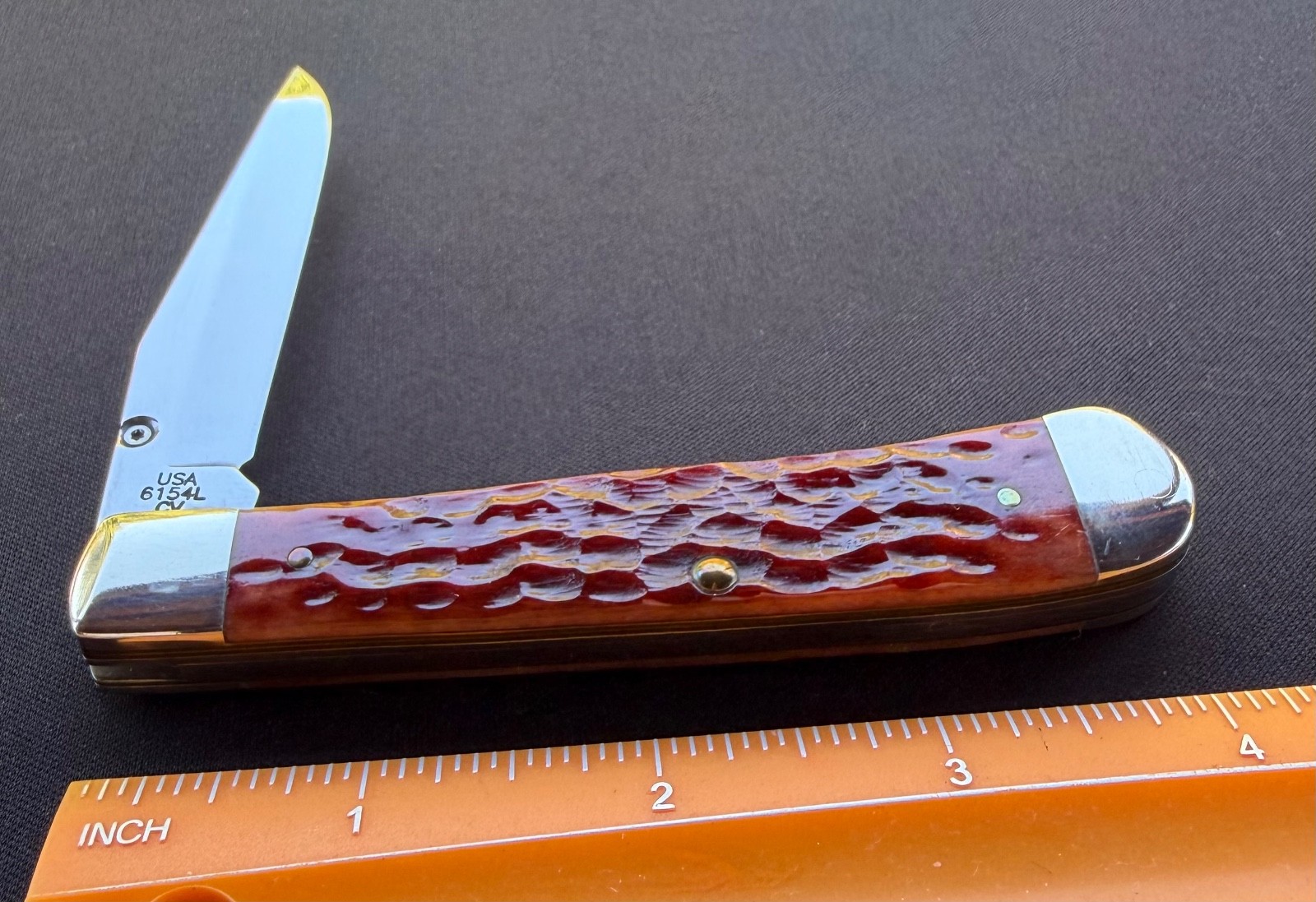 2017 Case XX USA 6154L CV Trapperlock Red Bone Linerlock Pocket Knife Used