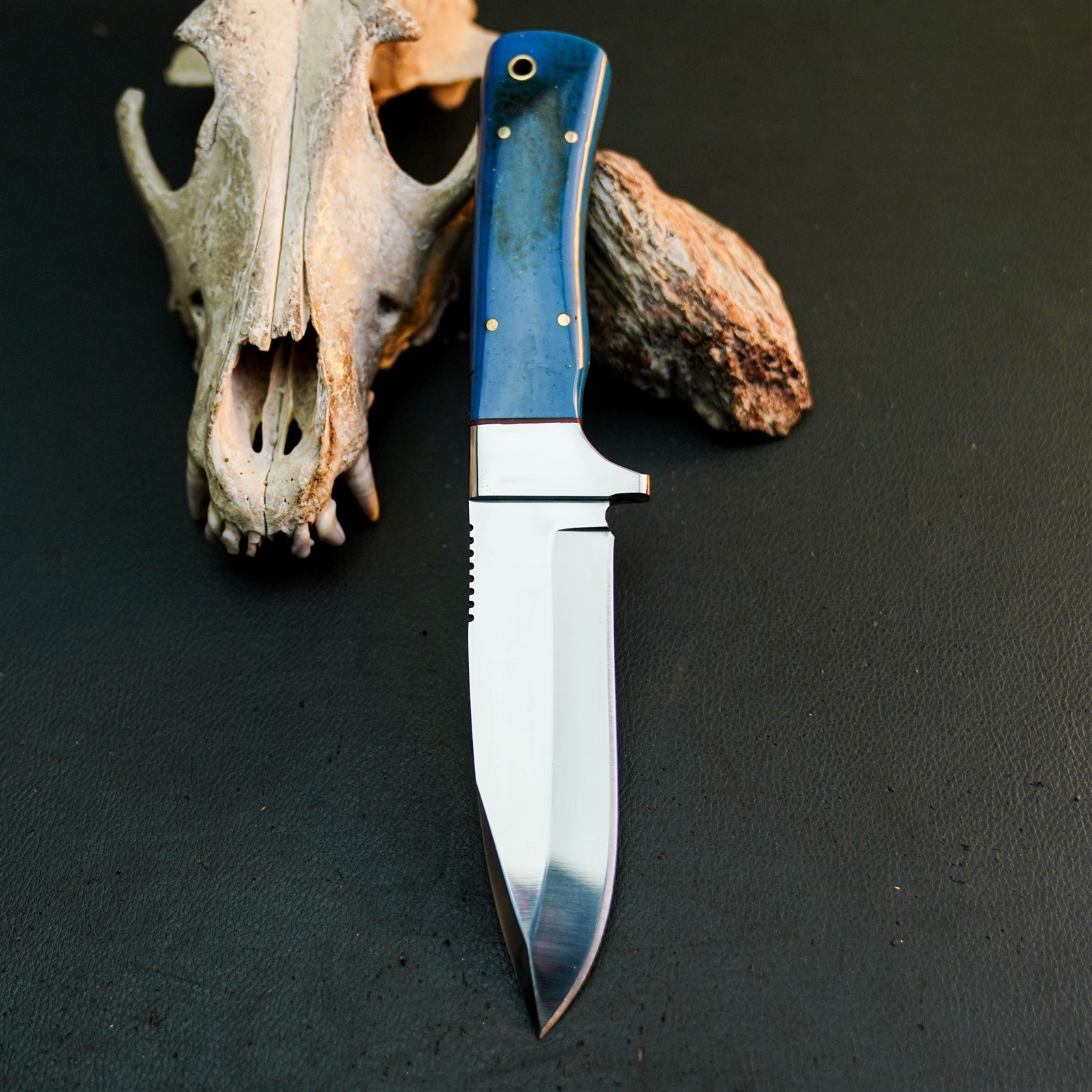 8.4″ Hunting EDC Stainless Knife Handmade Full Tang Resin Handle + Sheath