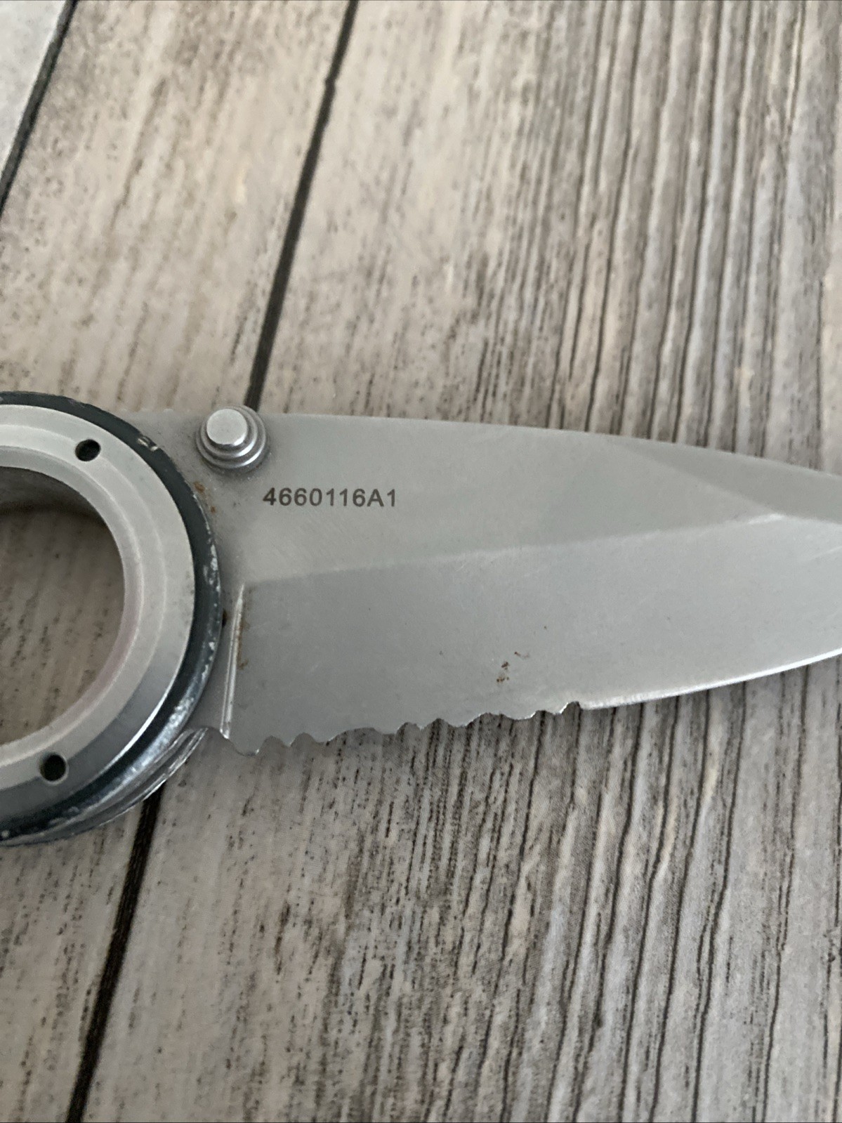 GERBER 4660116A1 GRAY METAL LOCKING TACTICAL KNIFE BELT CLIP