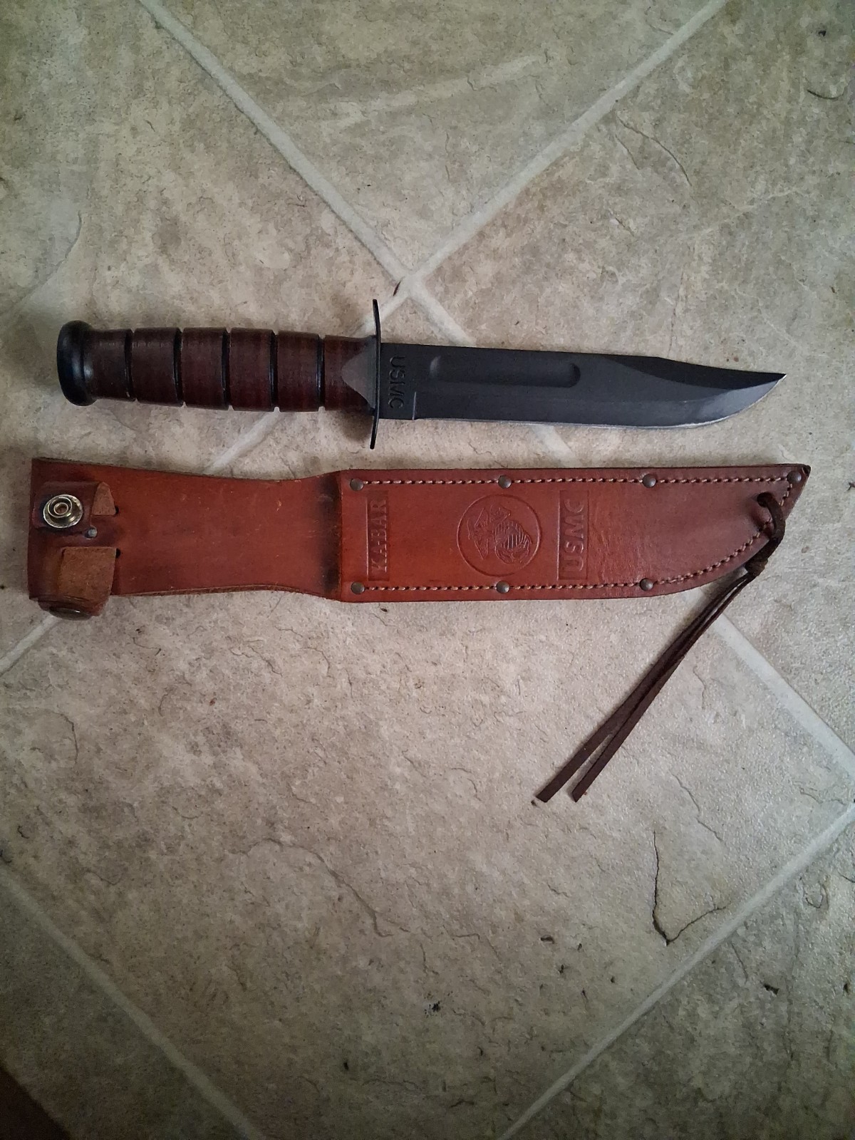 Vintage Ka-Bar USMC Fighting Knife 02-1217 w/ Box & Paperwork Olean NY Combat