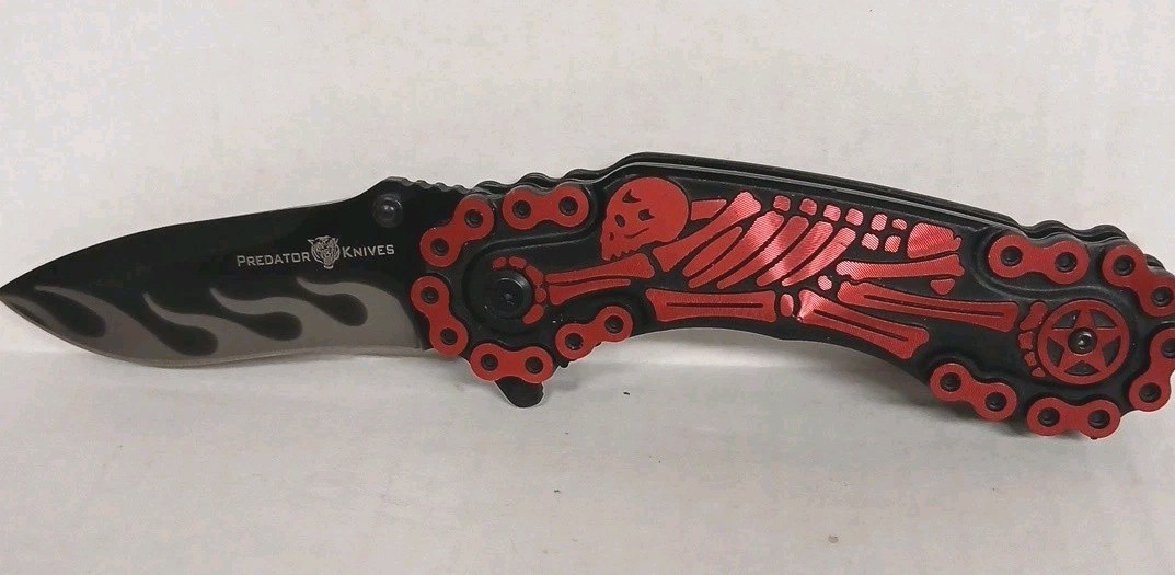 Predator Skeleton Single Blade Lock Knife
