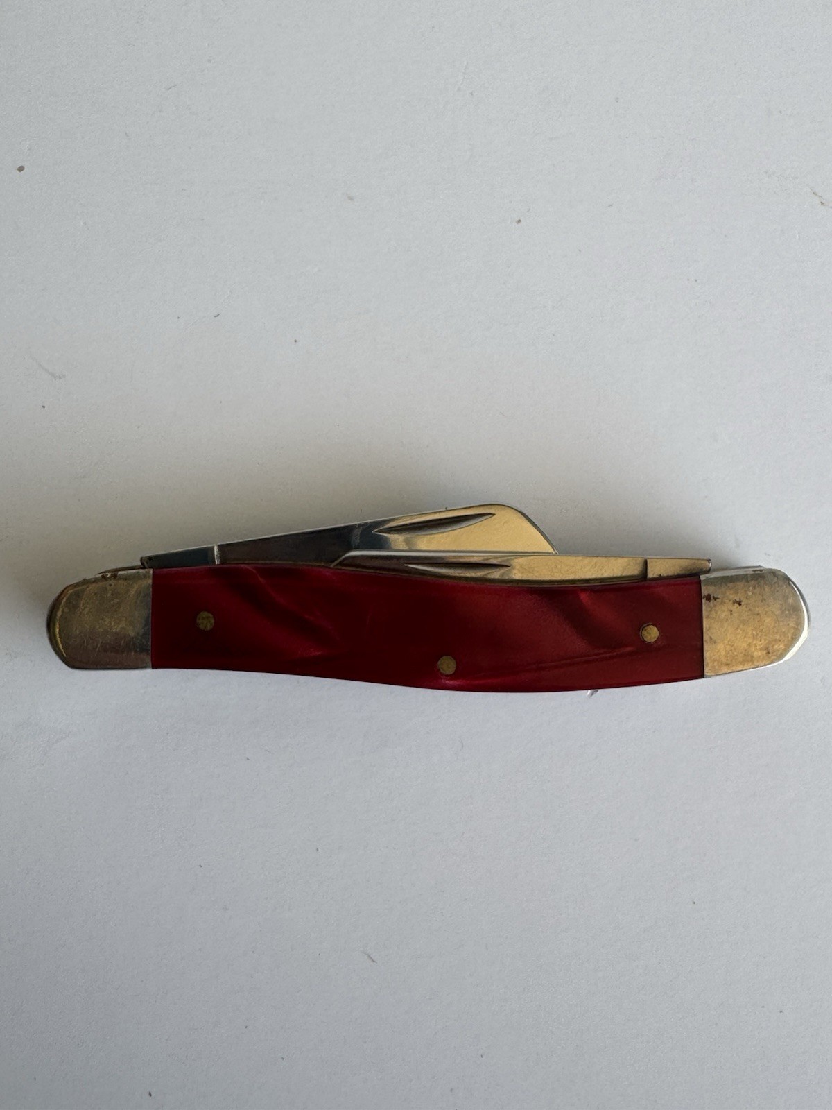 Case XX Red Synthetic Handle 3-Blade Pen Slipjoint Pocketknife Under 2.75in