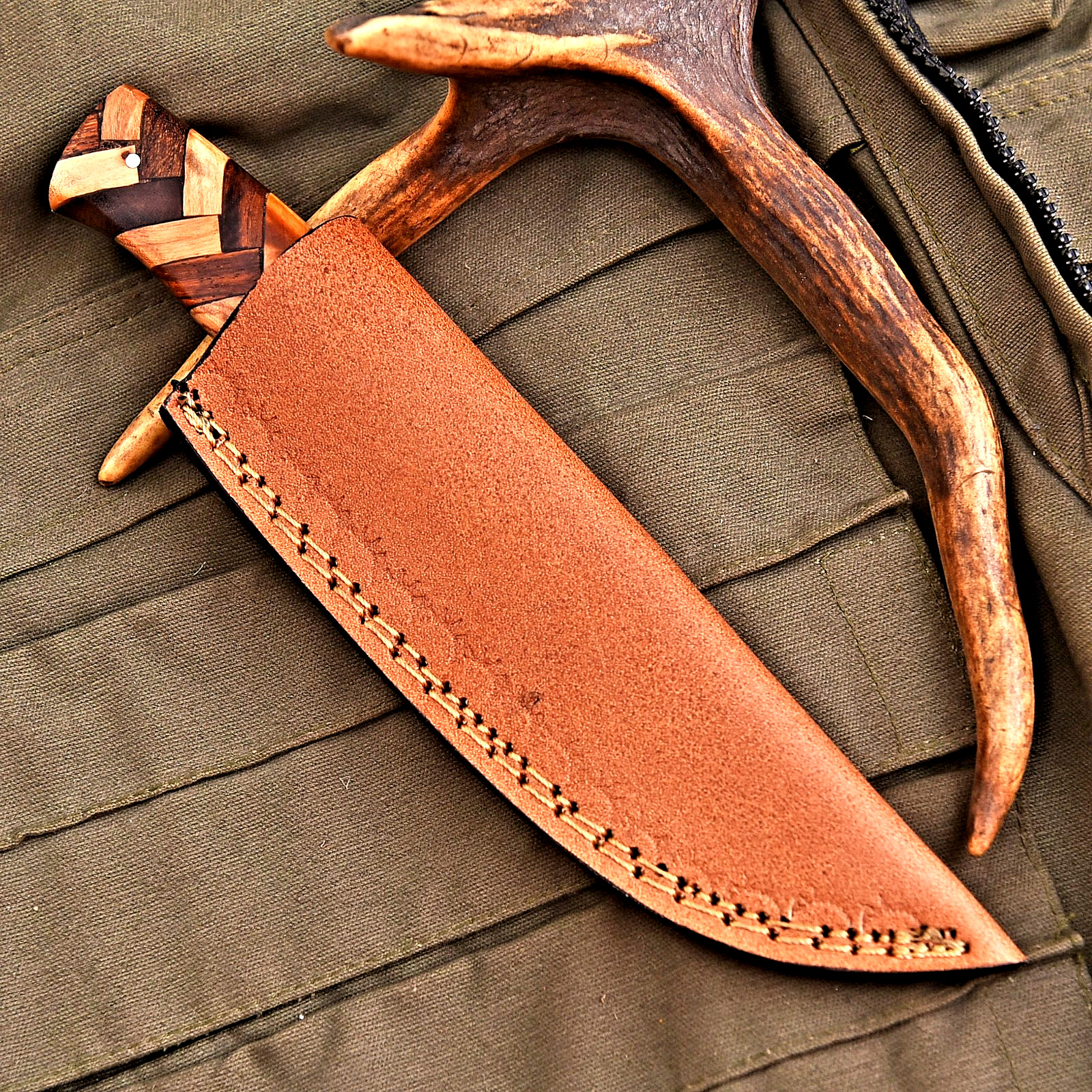 CUSTOM HAND MADE HUNTING KNIFE HAND FORGED DAMASCUS STEEL BLADE 2972