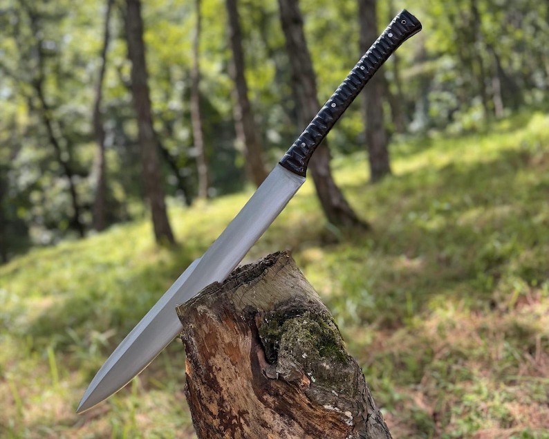 Custom Handmade Carbon Steel Blade Survival Machete Sword Hunting Sword Camping
