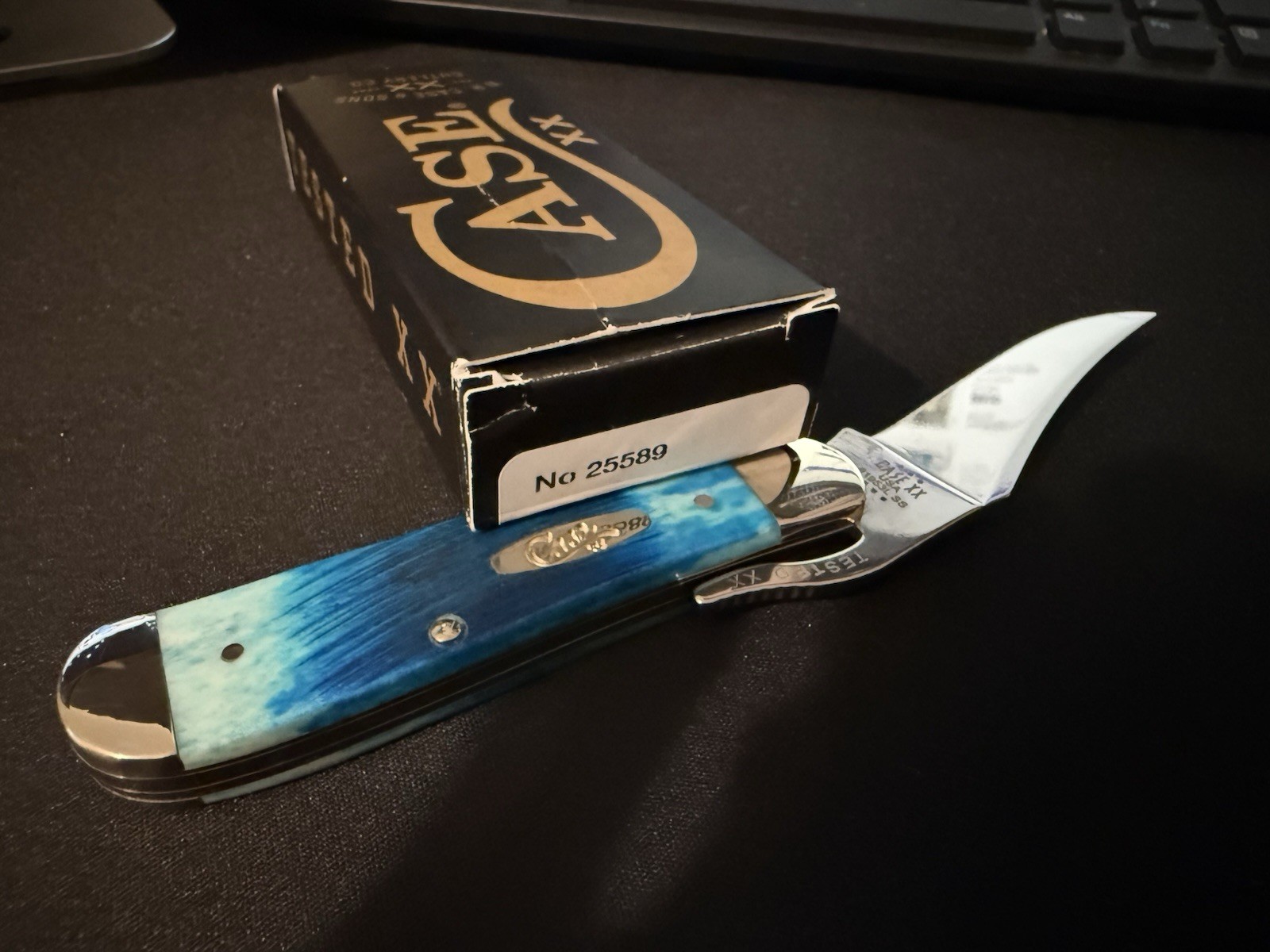 Case XX RussLock 25589 Blue Bone Handle Hawkbill Linerlock Pocketknife 2024