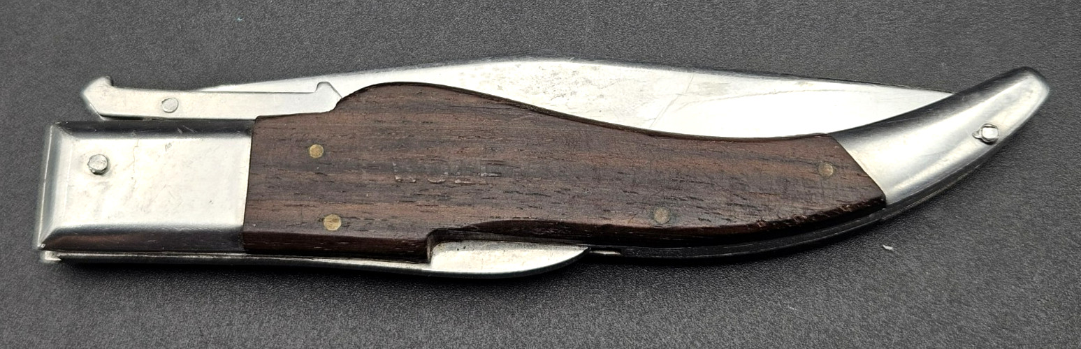 Vintage Wolf Stainless Steel Swing-Guard Folding Pocket Knife – Made in Japan