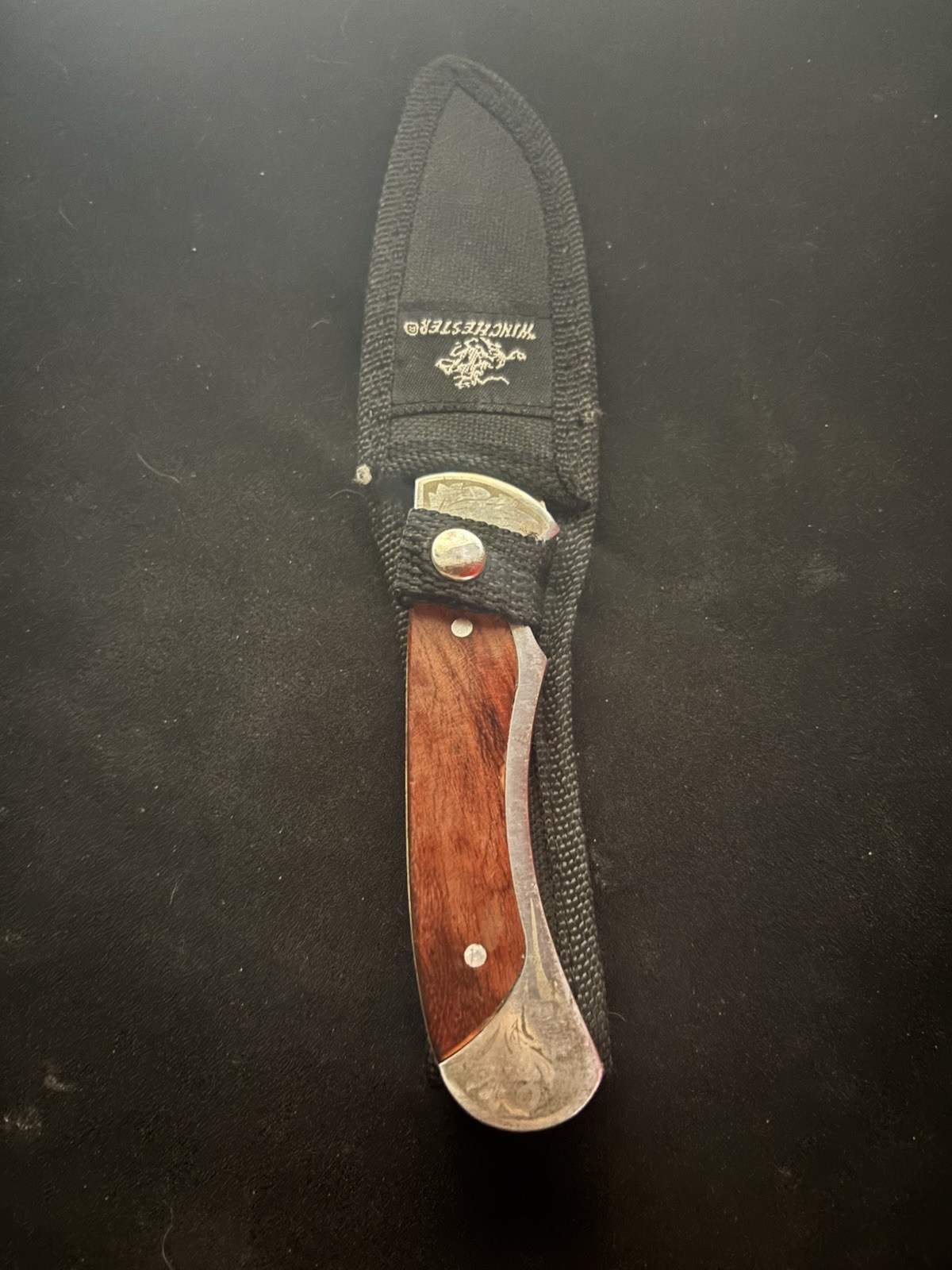 Frost Cutlery 1990 Hunting Fixed Blade Knife 4.1-5in Clip Point Sheath