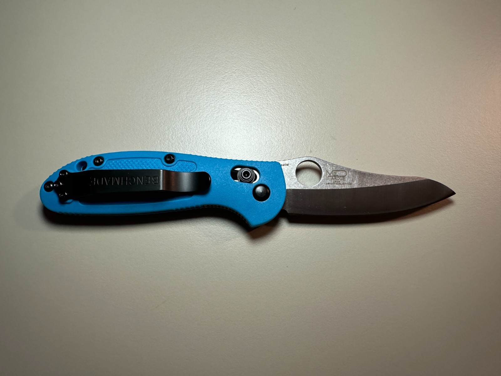 Benchmade 555 Mini Griptilian Blue Nylon Grivory Stainless Folding Knives