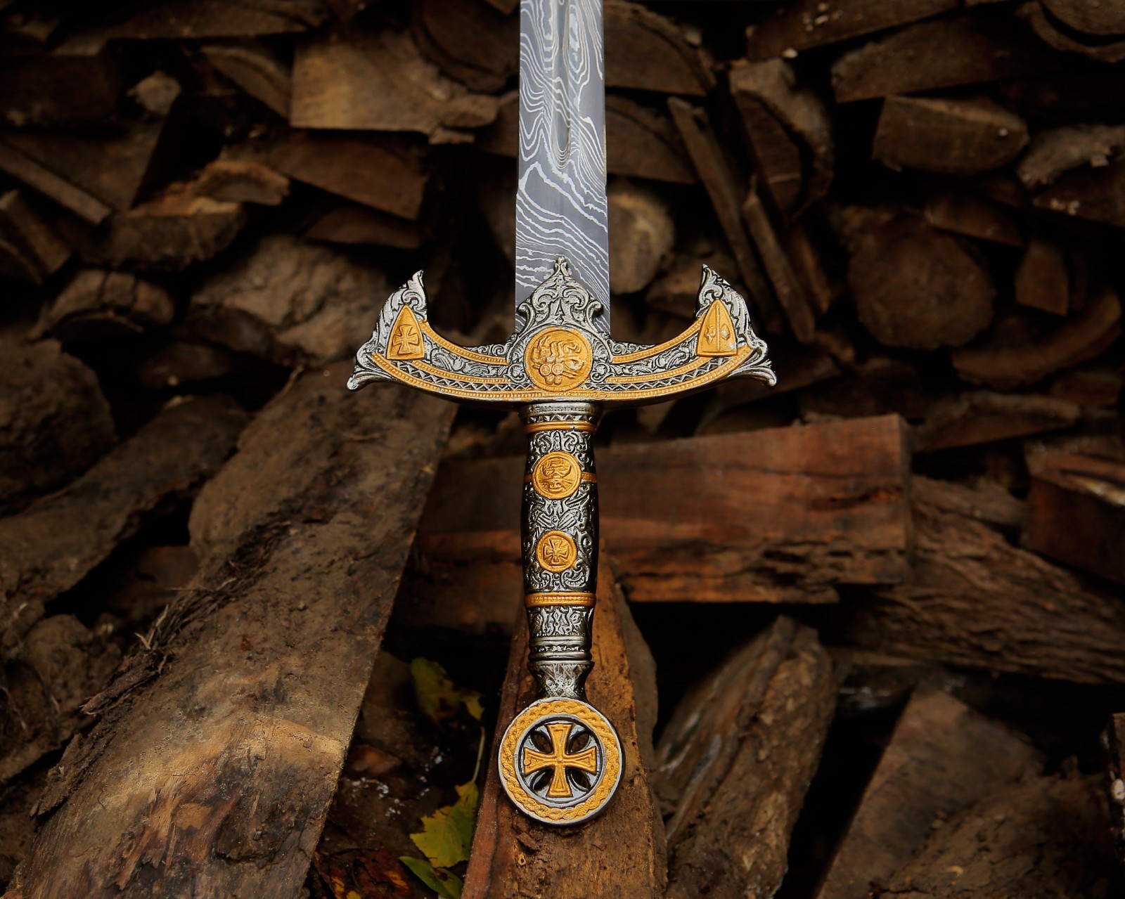Crusader Damascus Steel Longsword Sword Medieval Knight Collector Sword & Pouch