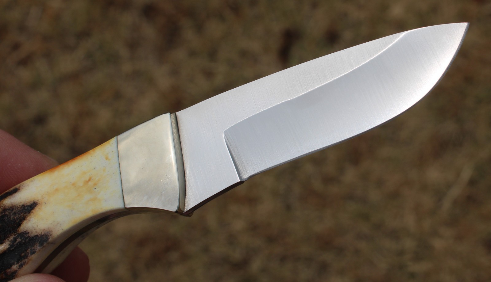 Bear MGC Fixed Blade Knife 6 1/2″ 580 Hunter India Stag Handle With Box & Sheath