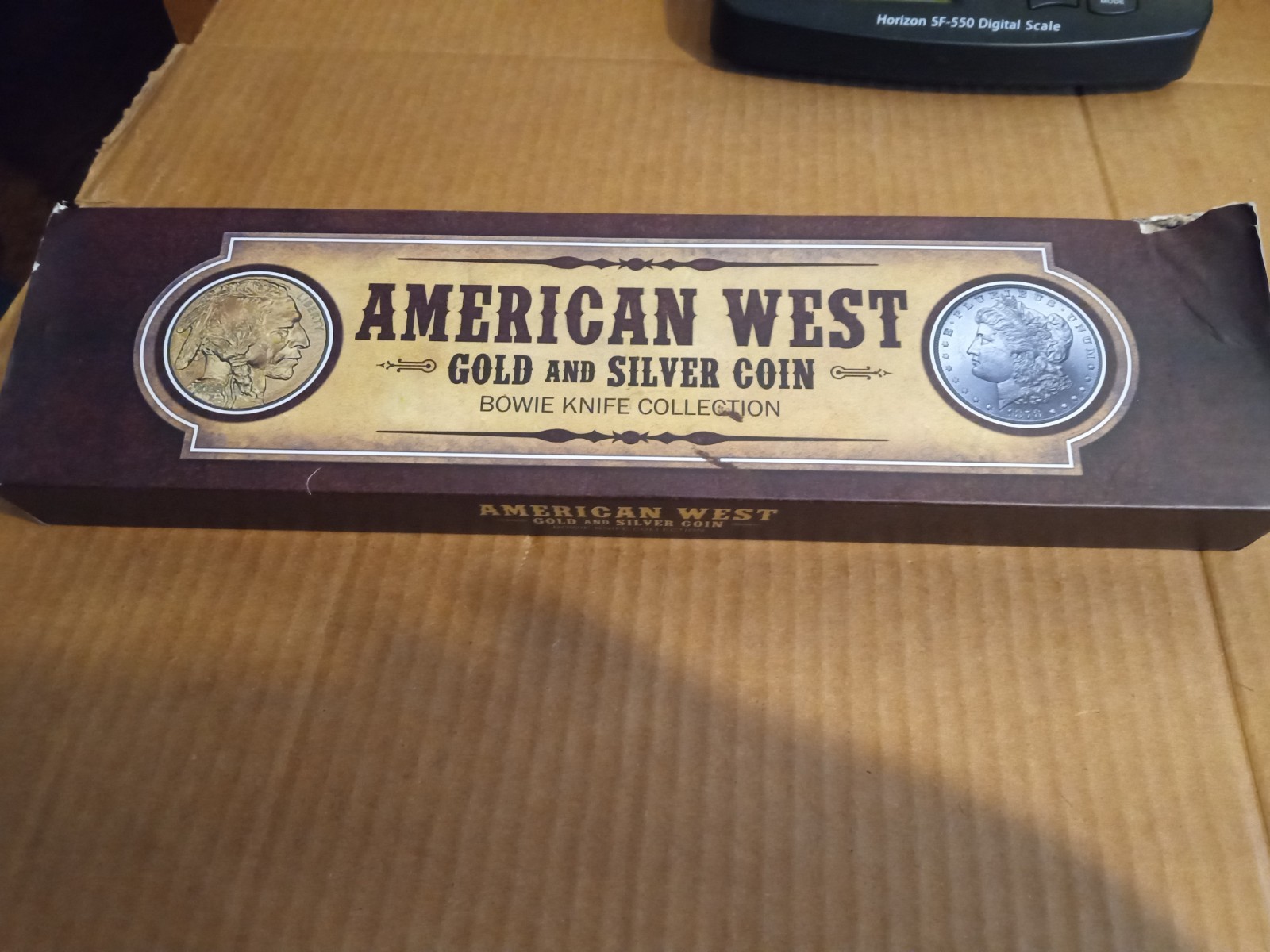 American West Gold and Silver Coin Bowie Knife Collection 7″ Blade Knife & Box