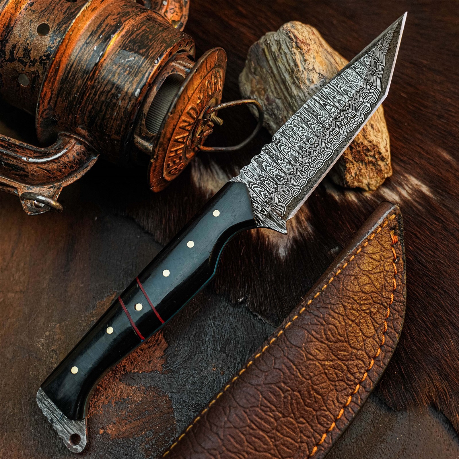 9.0″ Damascus Hunting Knife Full Tang Wood Handle Fix Blade + Sheath