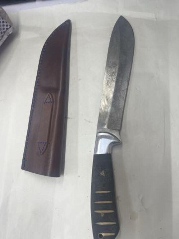 Handmade Custom Drop Point Hunting Knife – Over 5in Blade – Sheath Included