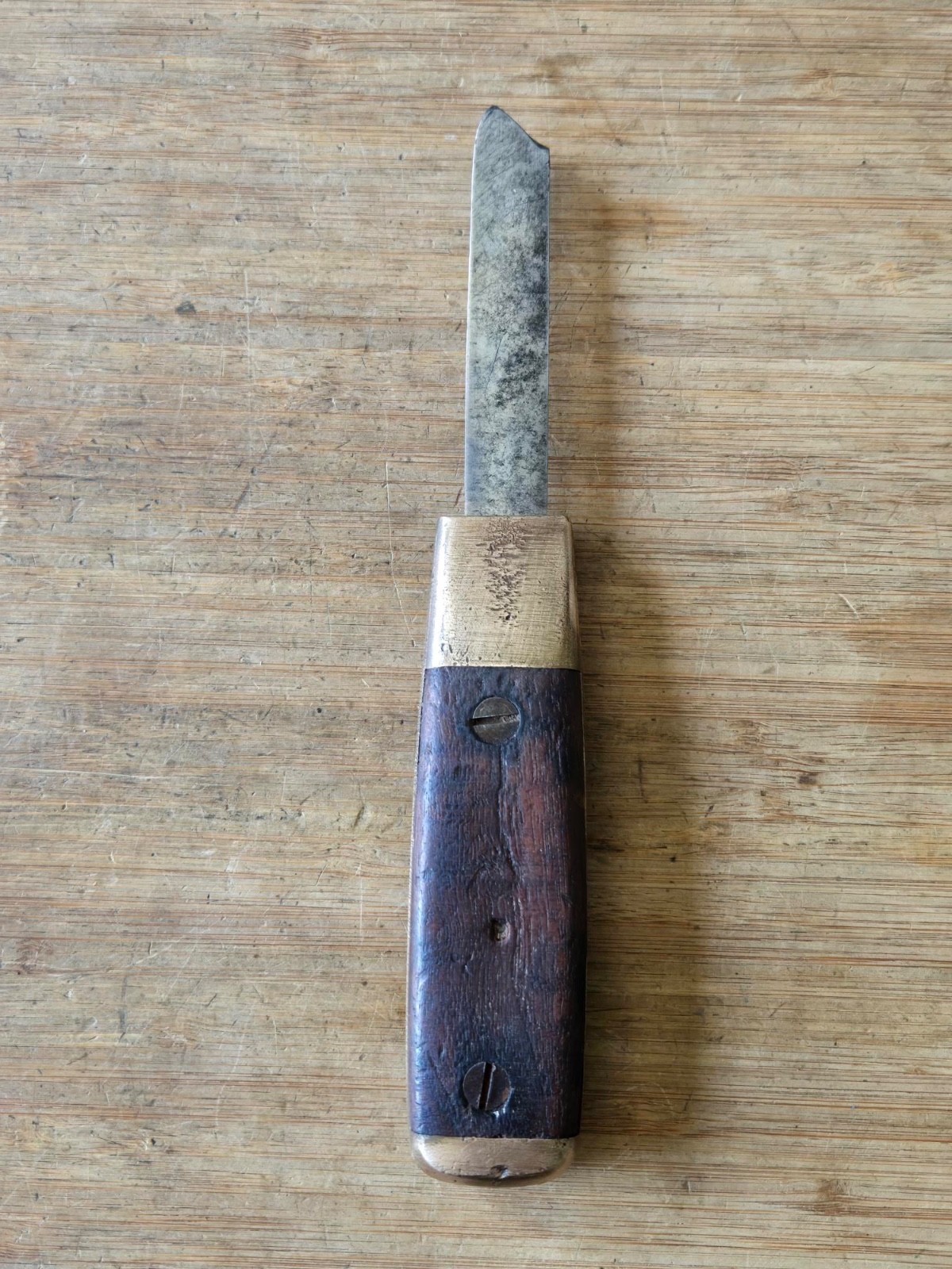 Antique I P HYDE Wood & Brass Mill Knife * Collectable Mill Knife*