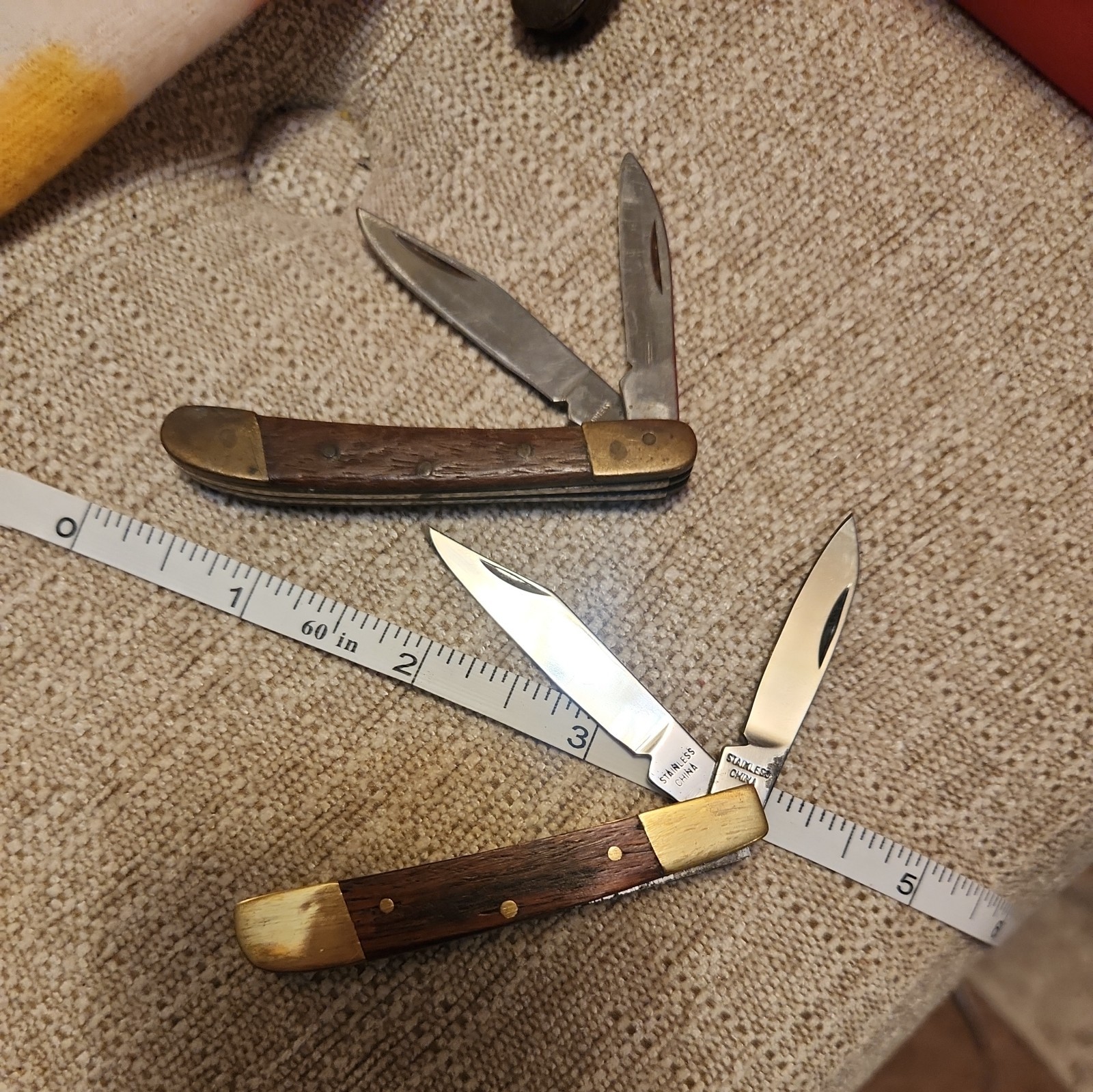 lot of 2 Vintage Small 2 Blade Wooden And Brass Pocket Knives