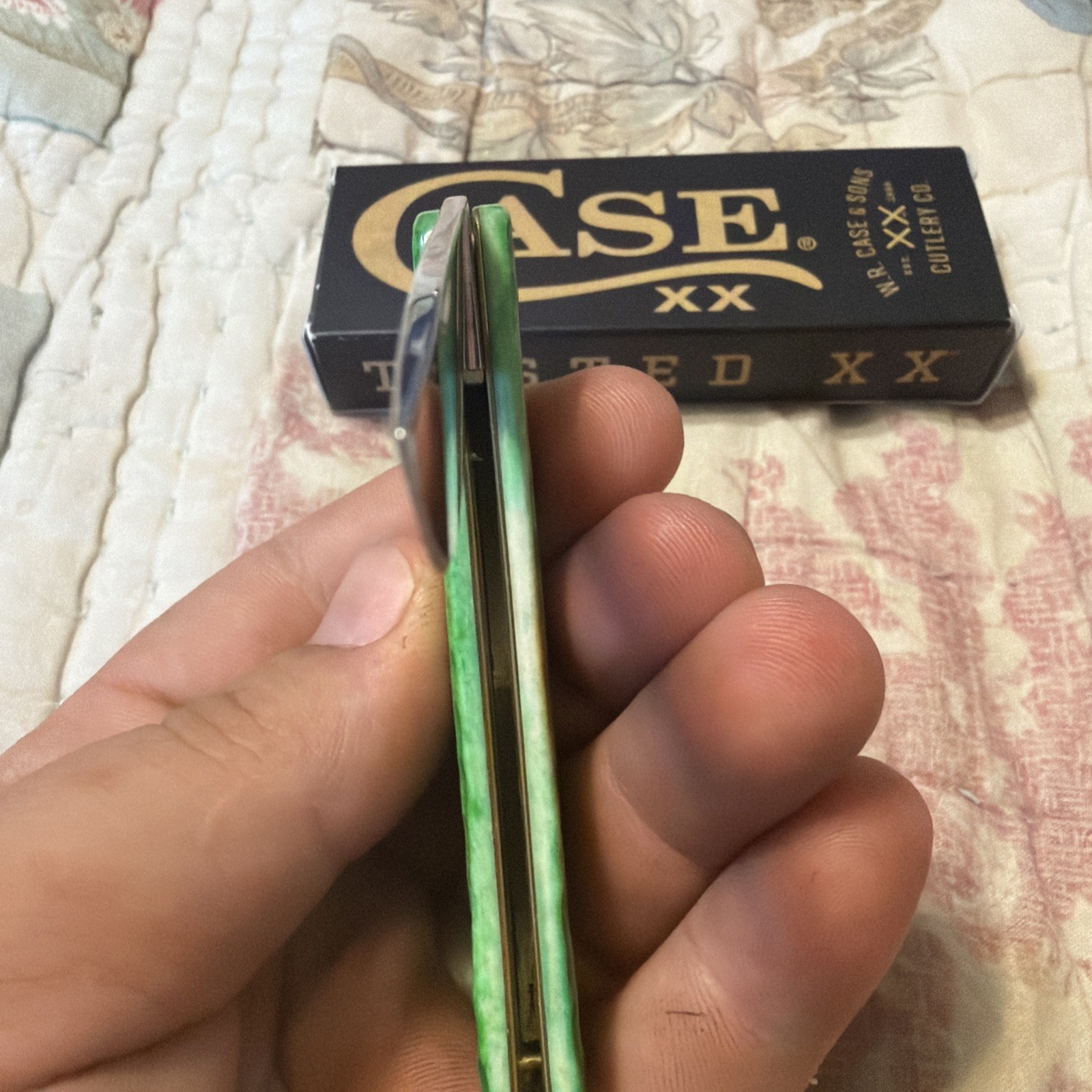 Case XX 2024 Lizardskin Sod Buster Jr Burnt Bright Green 22848 SFO
