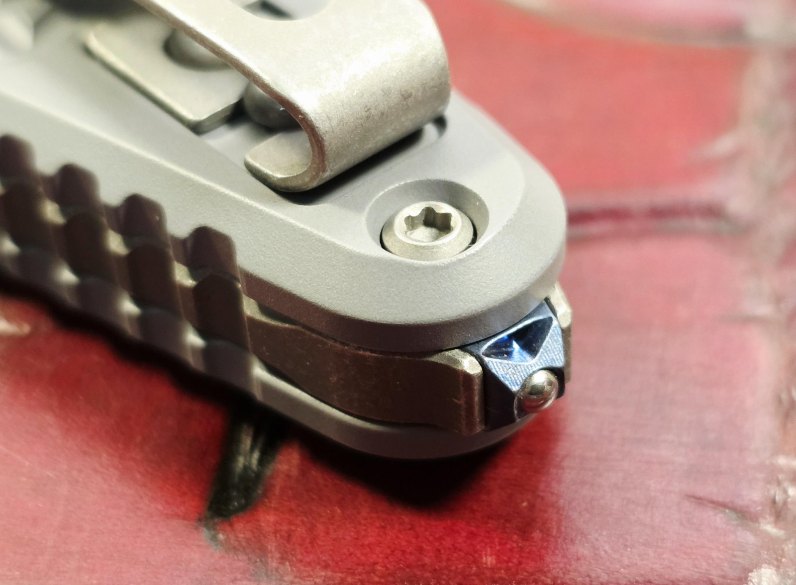 Microtech Socom RAM-LOK Manual – Cerakote Storm Grey – Frag – M390MK Blade