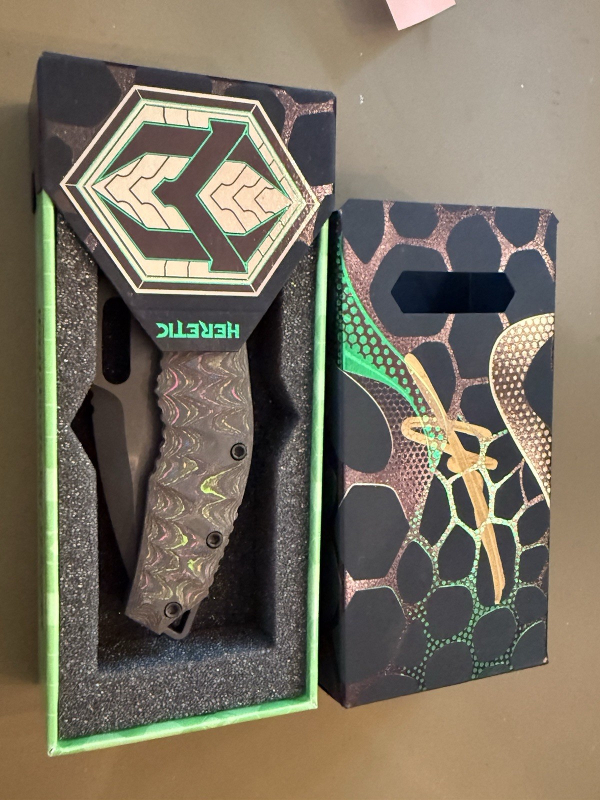 Heretic Knives Medusa Sculpted 80’s Brop Exclusive #15/40