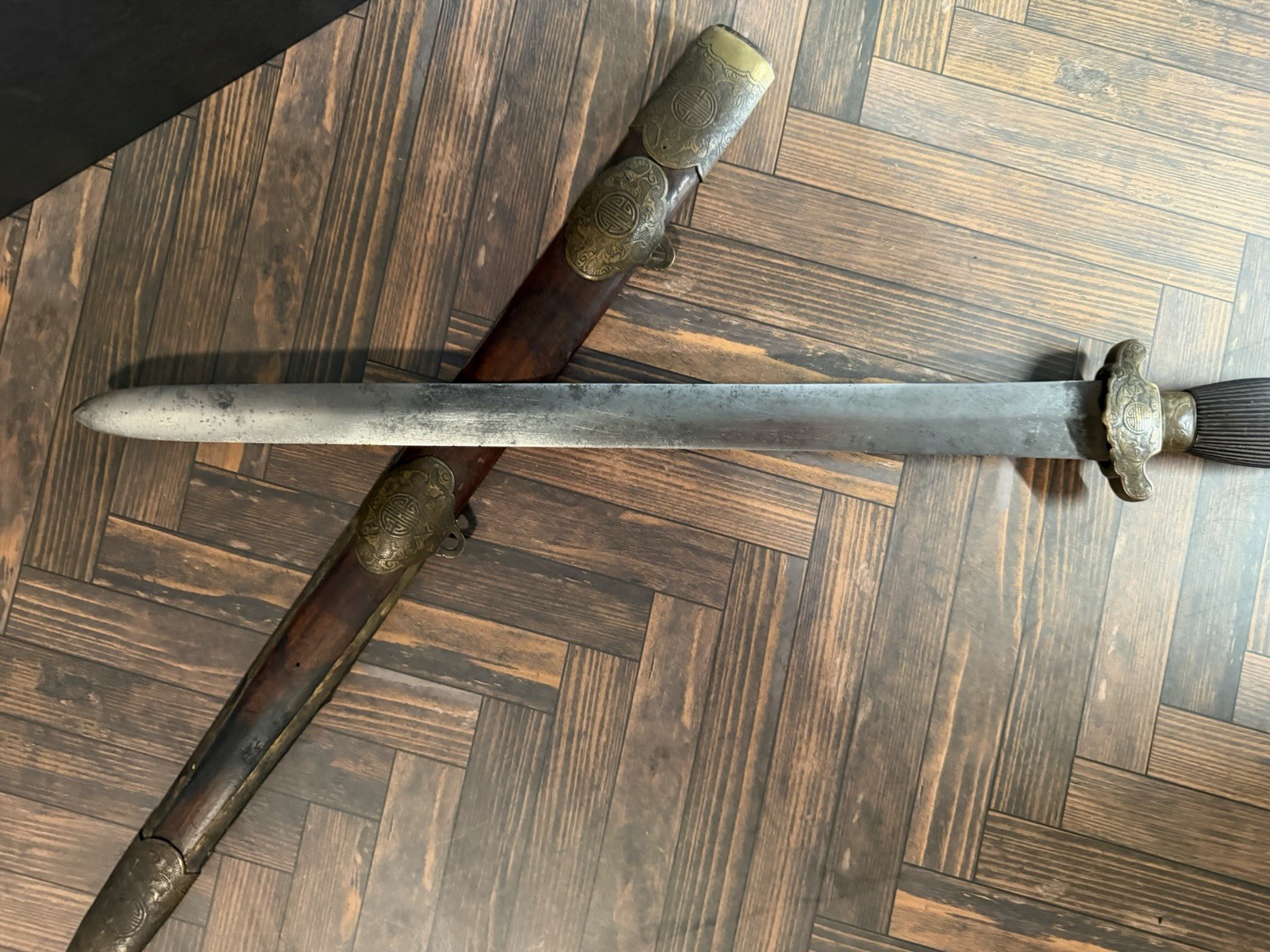 Antique Chinese Qing Era Jian Short Sword Fushou Brass Mounts 23.5in
