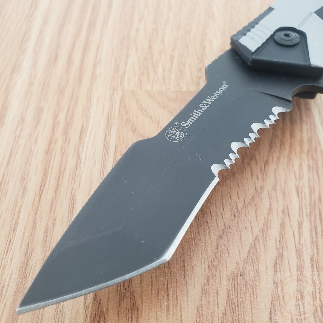 Smith & Wesson SWP17 Folding Knife 3.5″ Stainless Steel Blade Aluminum Handle