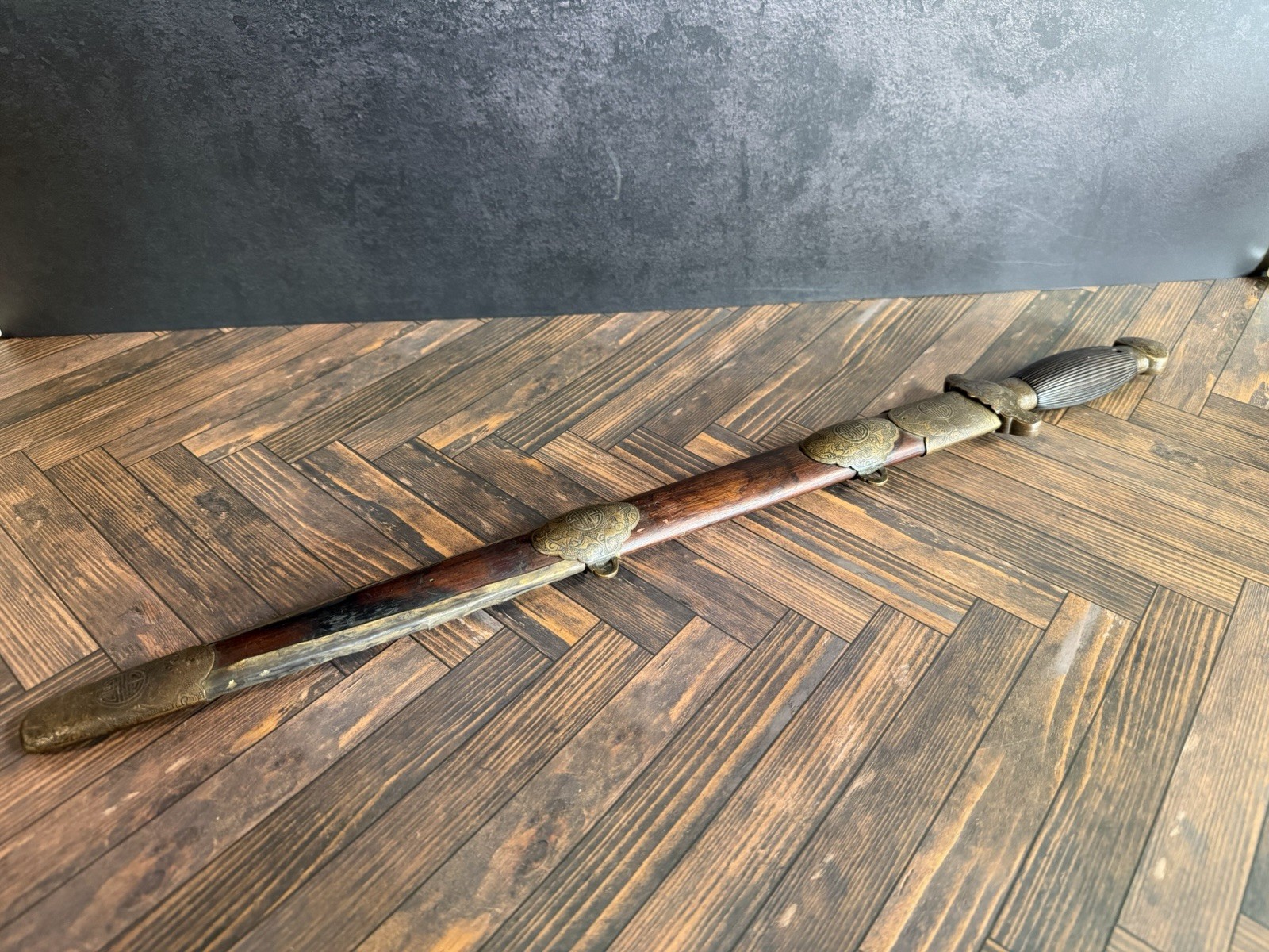 Antique Chinese Qing Era Jian Short Sword Fushou Brass Mounts 23.5in