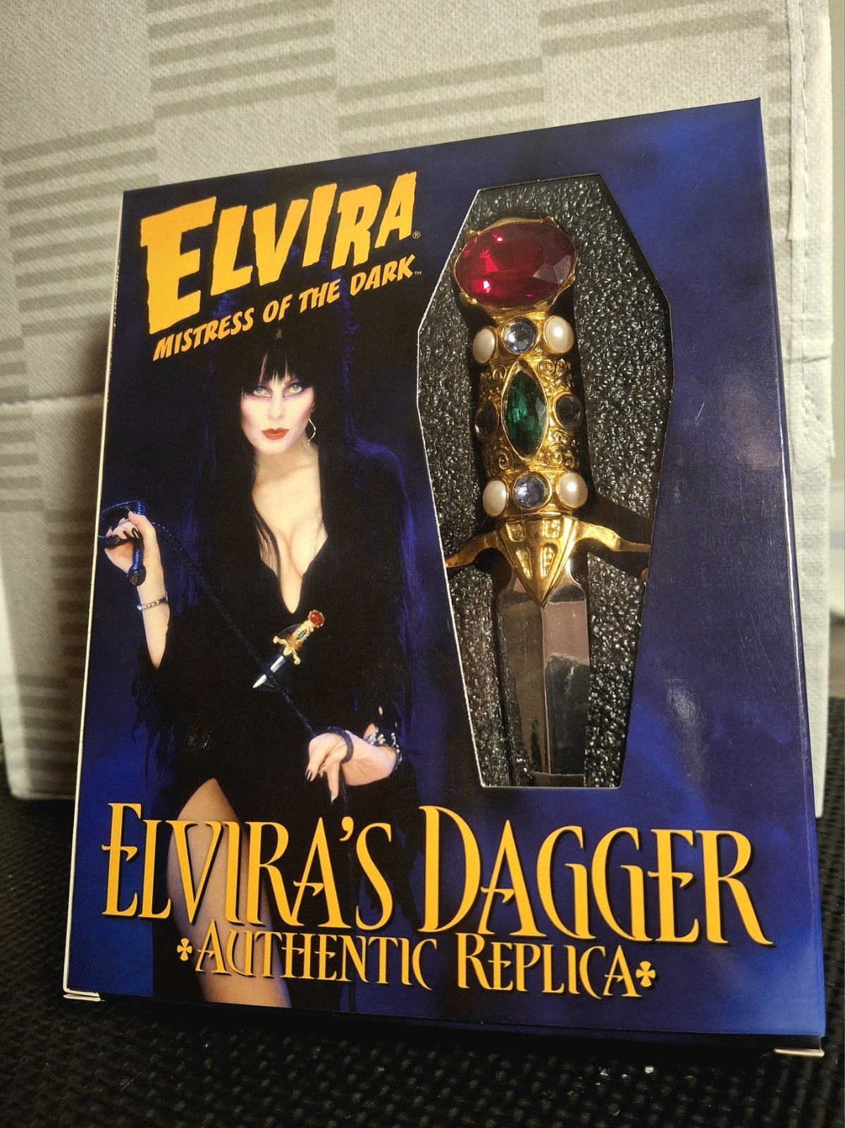 Tweeterhead Elvira Mistress of the Dark Authentic Dagger Reproduction 2015