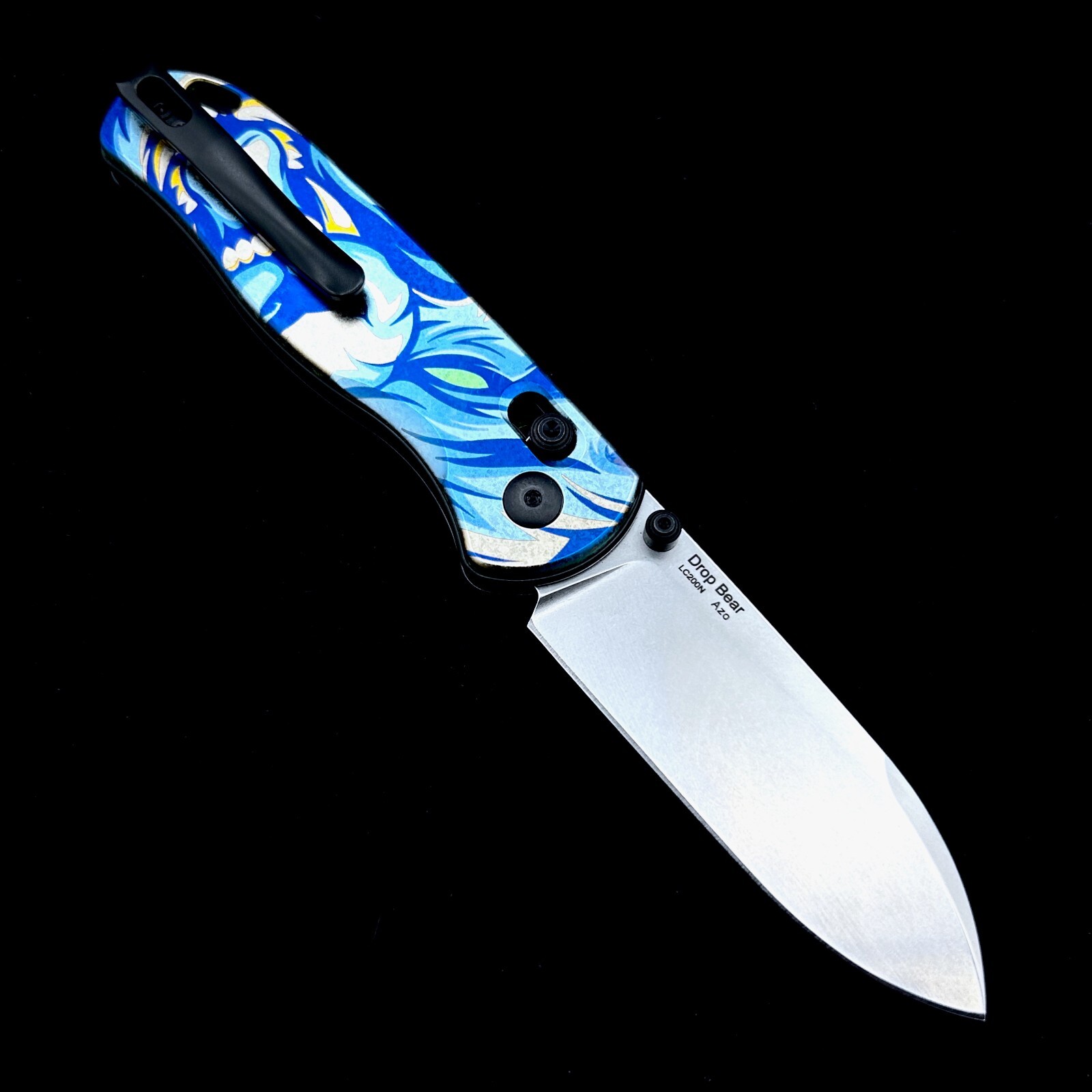Kizer Azo Drop Bear Ki3619A3 Clutch Lock Knife Titanium (3″ Stonewash) Wolf Ano
