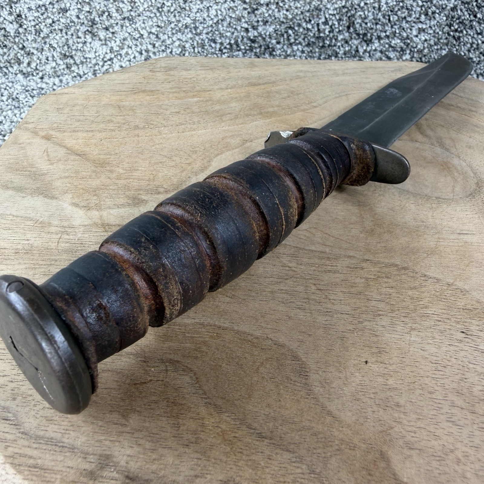 Case XX 1998 USMC KA-BAR Combat Fighting Utility Knife